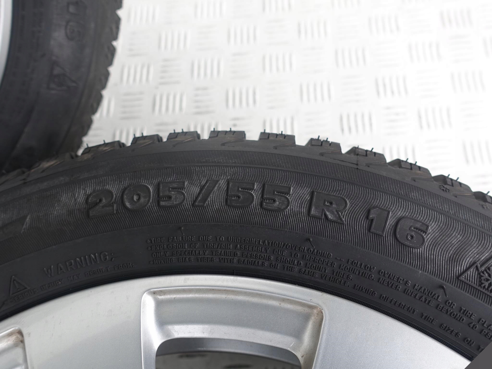 MERCEDES E W212 7X16 ET38 5X112 205/55 R16 8MM MERCEDES E W212 7X16 ET38 5X112 205/55 R16 8MM - obrazek 3