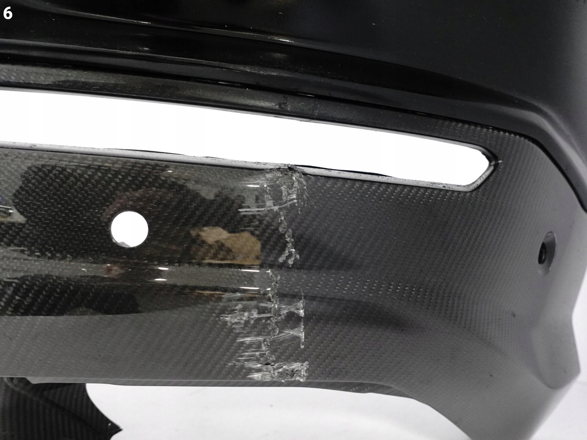LAMBORGHINI URUS 4ML PERFORMANTE ZDERZAK SPOILER CARBON TYŁ LAMBORGHINI URUS 4ML PERFORMANTE ZDERZAK SPOILER CARBON TYŁ - obrazek 7