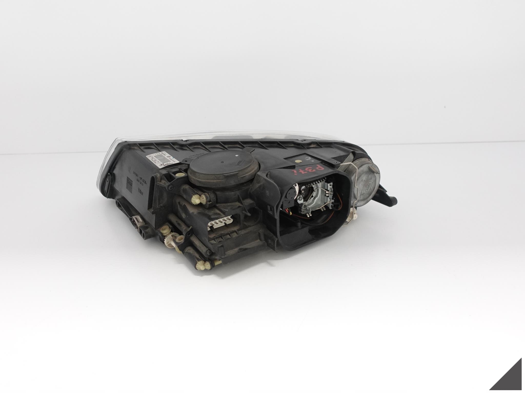 VW TOUAREG I 7L6 02-06 LAMPA XENON PRAWA EU VW TOUAREG I 7L6 02-06 LAMPA XENON PRAWA EU - obrazek 8