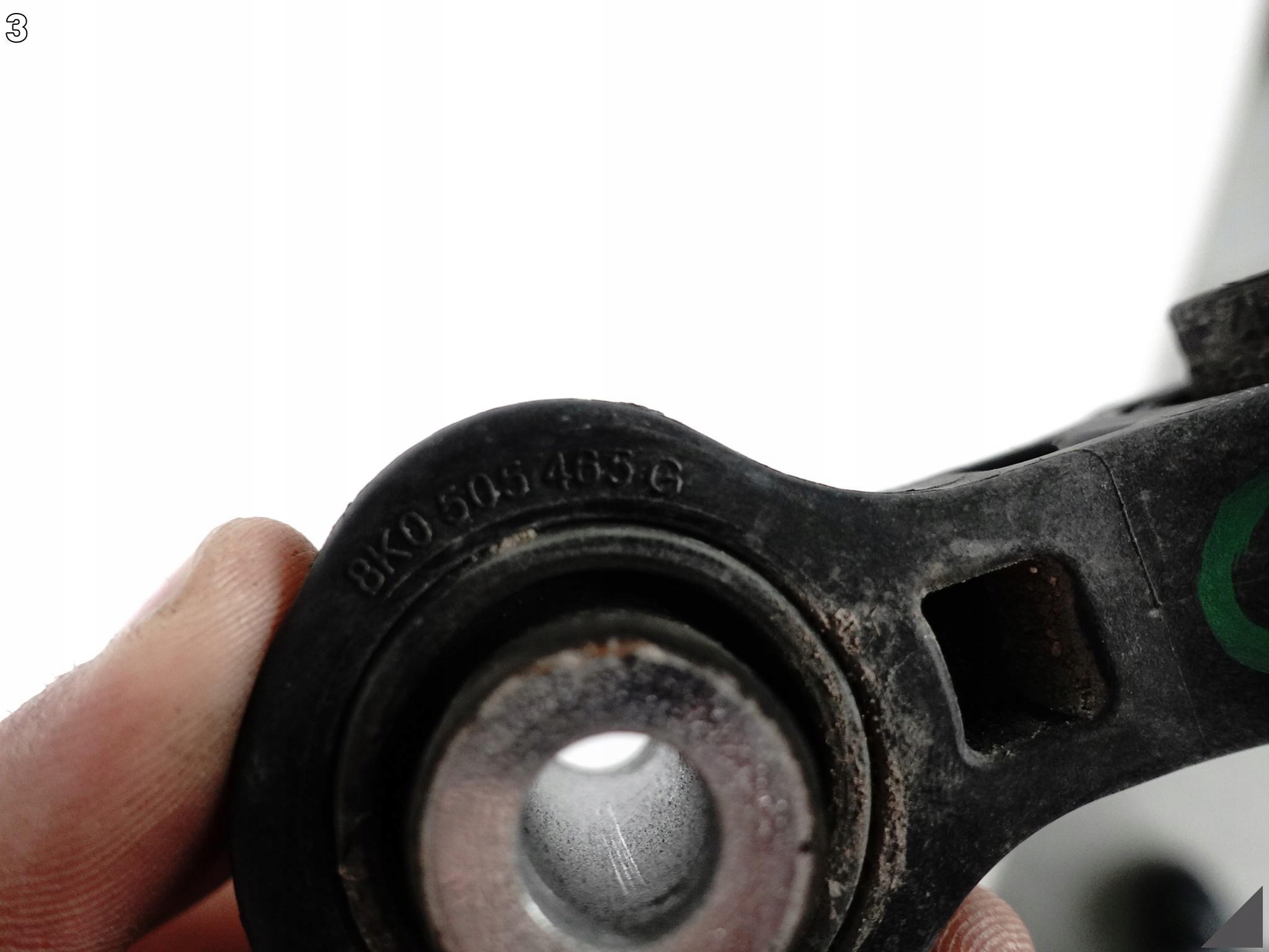 AUDI A6 S6 4G0 A7 S7 4G8 A8 S8 4H0 ŁĄCZNIK WSPORNIK STABILIZATORA TYŁ L=R AUDI A6 S6 4G0 A7 S7 4G8 A8 S8 4H0 ŁĄCZNIK WSPORNIK STABILIZATORA TYŁ L=R - obrazek 4