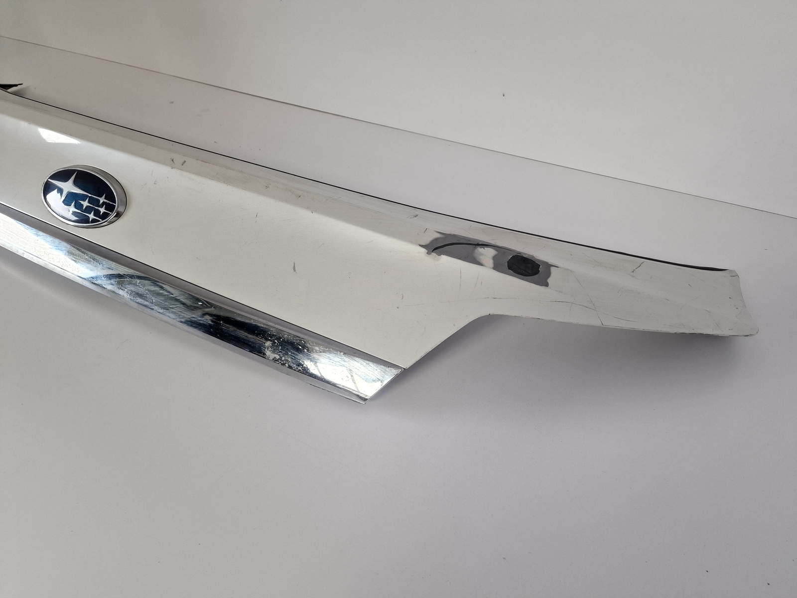 SUBARU LEGACY LISTWA BLENDA 09-13 TYŁ TYLNA SUBARU LEGACY LISTWA BLENDA 09-13 TYŁ TYLNA - obrazek 6