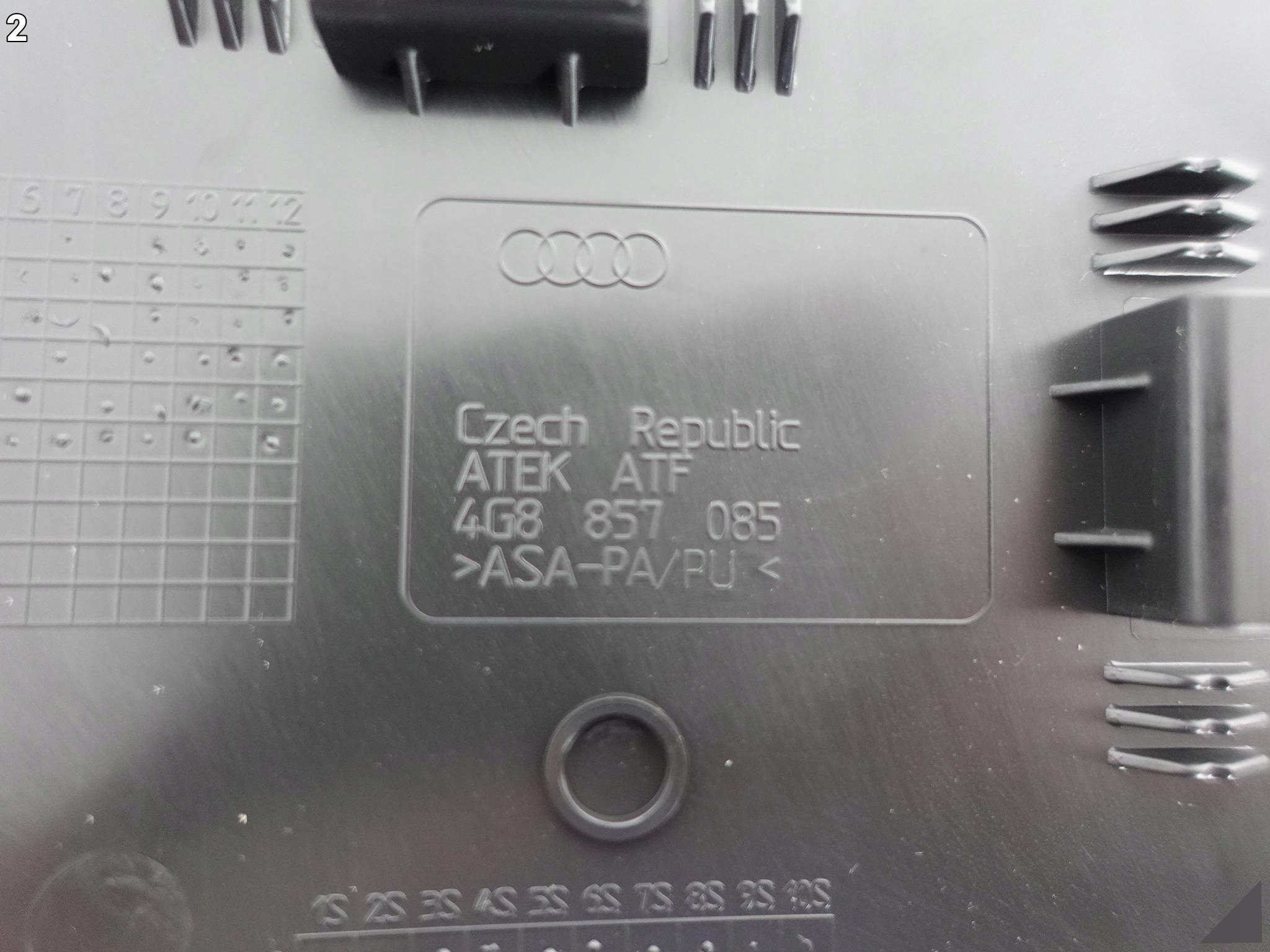 AUDI A7 S7 RS7 S-LINE 4G8 10-18 ZAŚLEPKA BOCZNA DESKI KOKPITU LEWA AUDI A7 S7 RS7 S-LINE 4G8 10-18 ZAŚLEPKA BOCZNA DESKI KOKPITU LEWA - obrazek 3