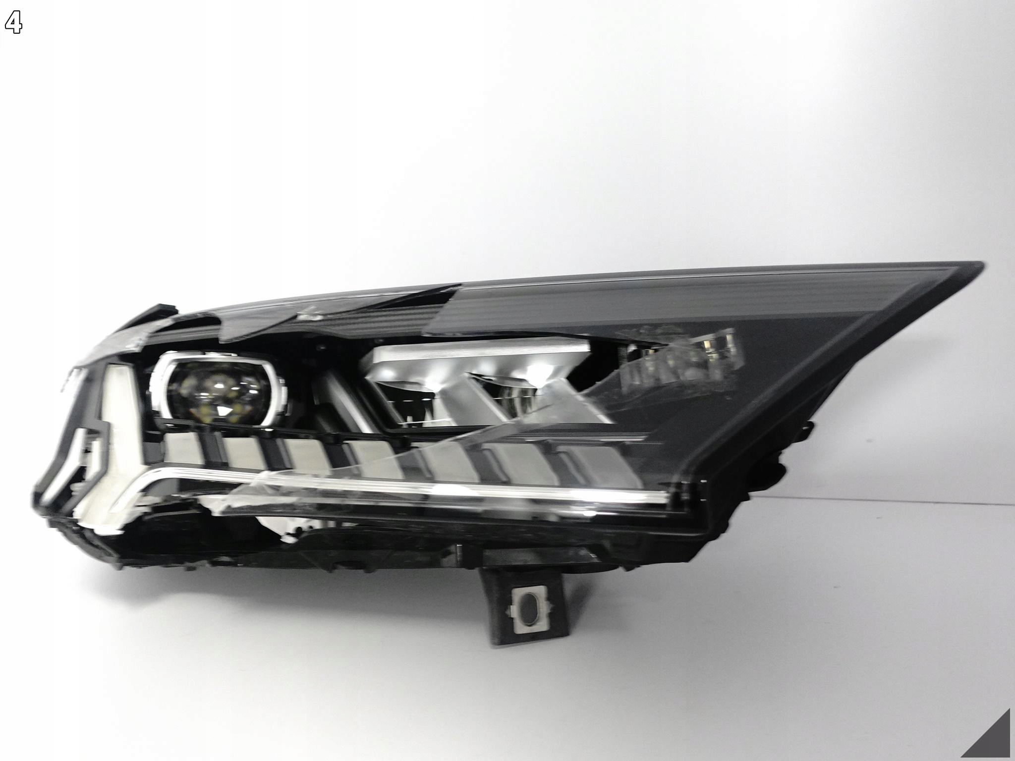 AUDI Q7 SQ7 II 4M0 LIFT 19- LAMPA FULL LED MATRIX PRAWA PRZÓD EUROPA *040C* AUDI Q7 SQ7 II 4M0 LIFT 19- LAMPA FULL LED MATRIX PRAWA PRZÓD EUROPA *040C* - obrazek 5