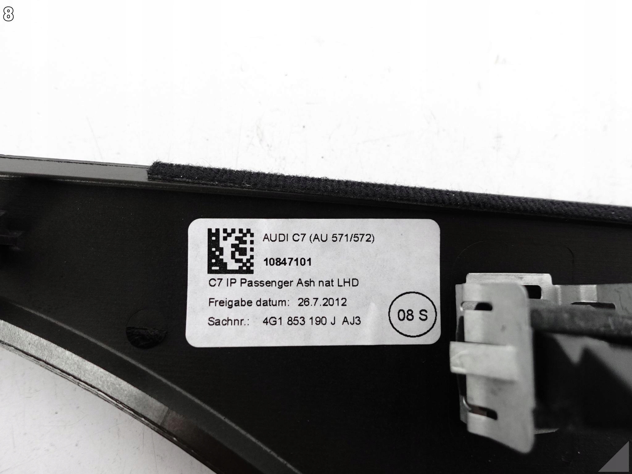 AUDI A6 4G1 C7 10-18 LIFT LISTWA DEKOR W KOKPIT DREWNO JESION MAT AJ3 AUDI A6 4G1 C7 10-18 LIFT LISTWA DEKOR W KOKPIT DREWNO JESION MAT AJ3 - obrazek 9