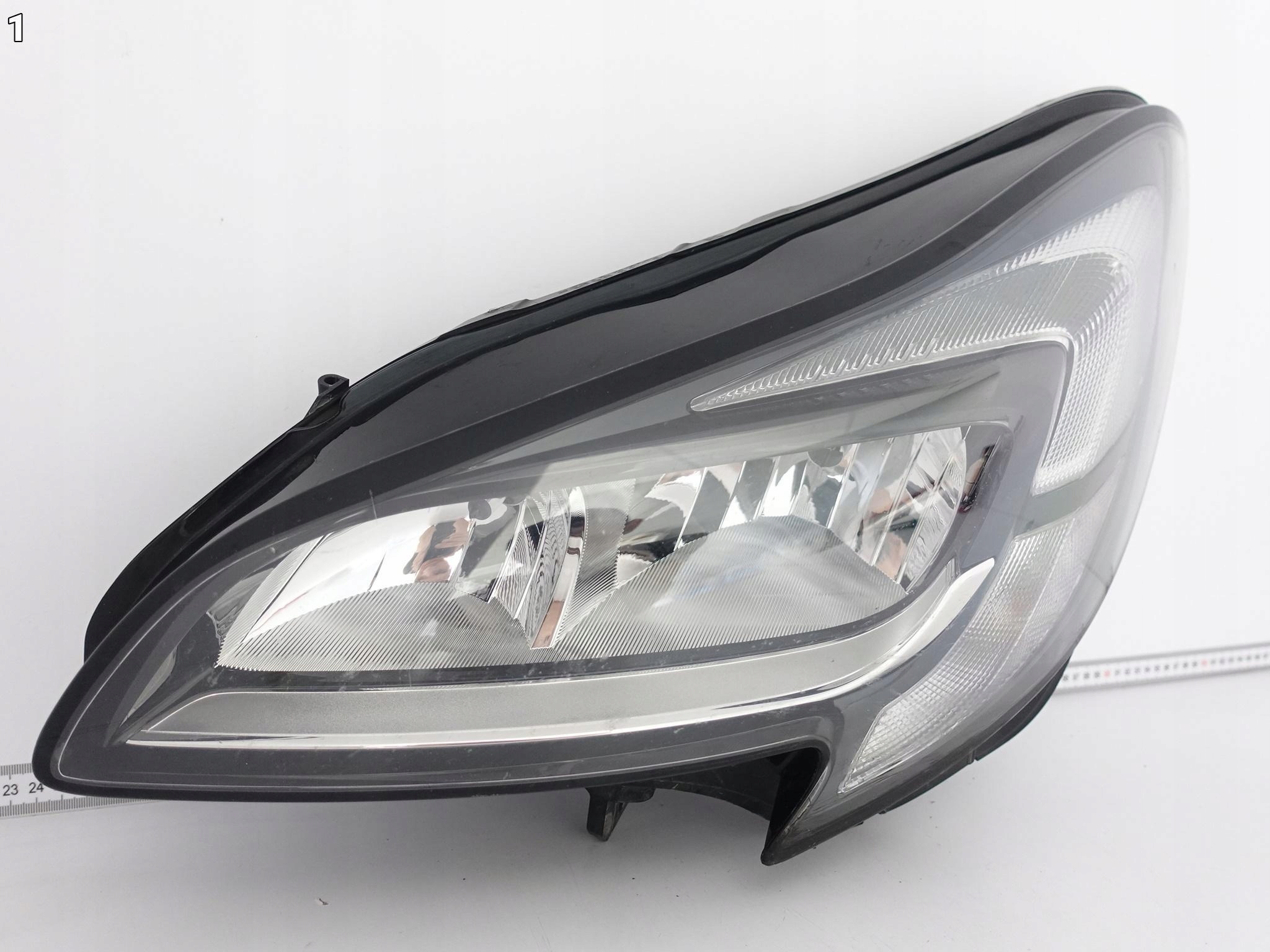 OPEL CORSA E V 14-19 LAMPA LEWA ZWYKŁA H7 + LED PRZÓD EU OPEL CORSA E V 14-19 LAMPA LEWA ZWYKŁA H7 + LED PRZÓD EU - obrazek 2