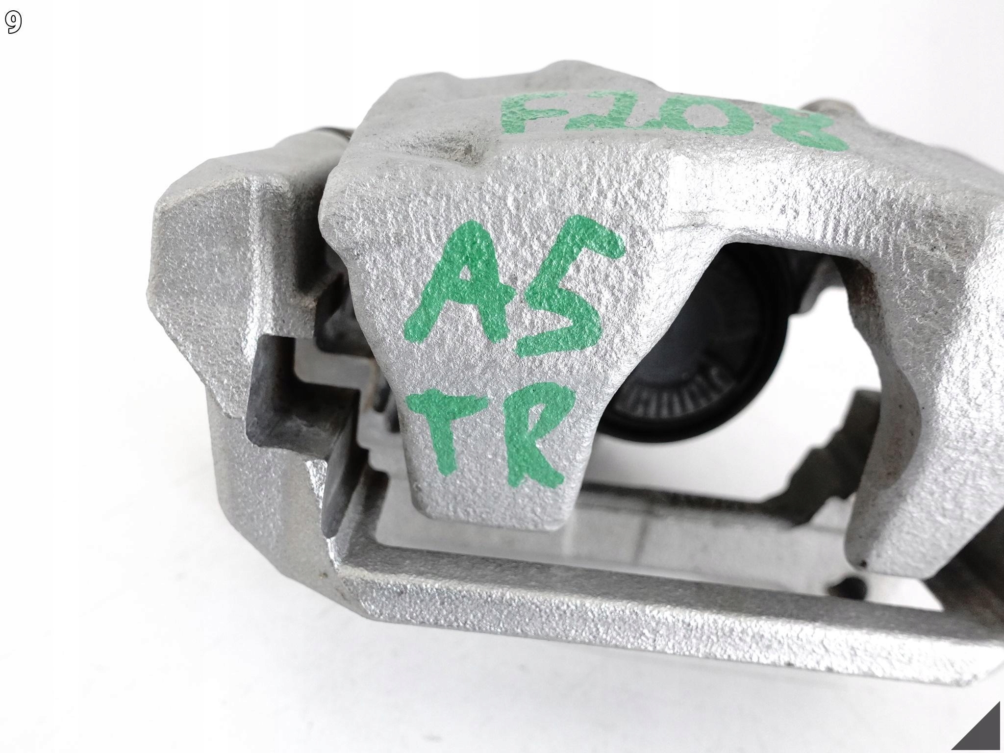 AUDI A5 F5 8W6 A4 8W0 B9 15- ZACISK HAMULOWY PRAWY TYŁ 35TFSI *36 KM* AUDI A5 F5 8W6 A4 8W0 B9 15- ZACISK HAMULOWY PRAWY TYŁ 35TFSI *36 KM* - obrazek 10