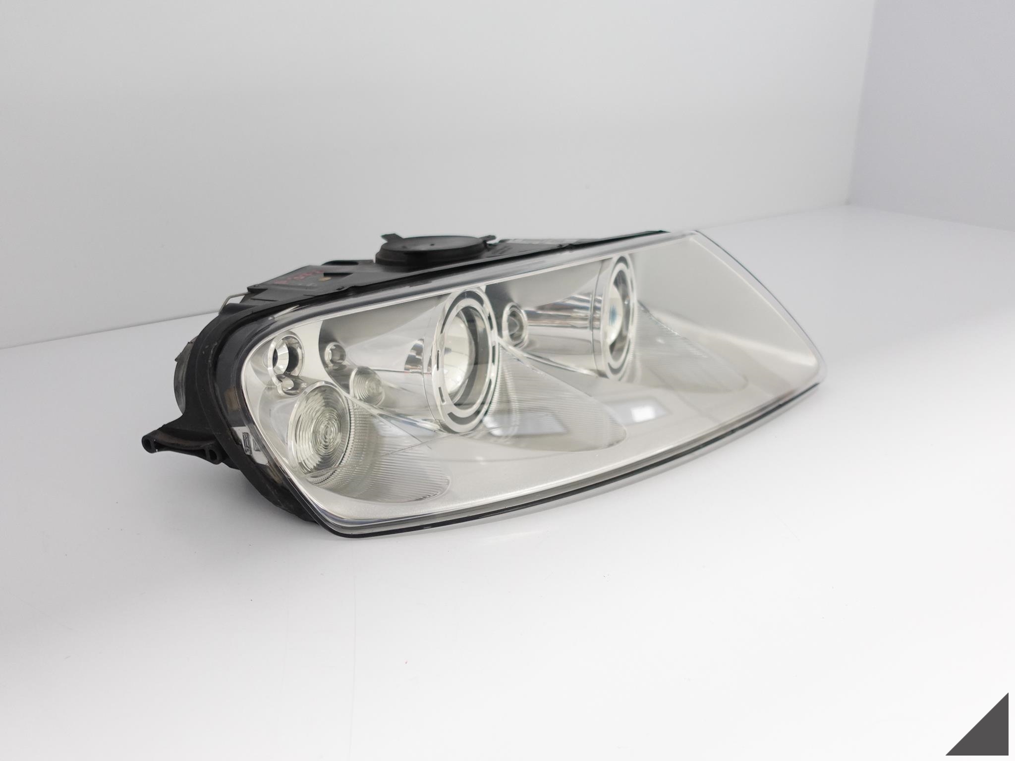 VW TOUAREG I 7L6 02-06 LAMPA XENON PRAWA EU VW TOUAREG I 7L6 02-06 LAMPA XENON PRAWA EU - obrazek 2