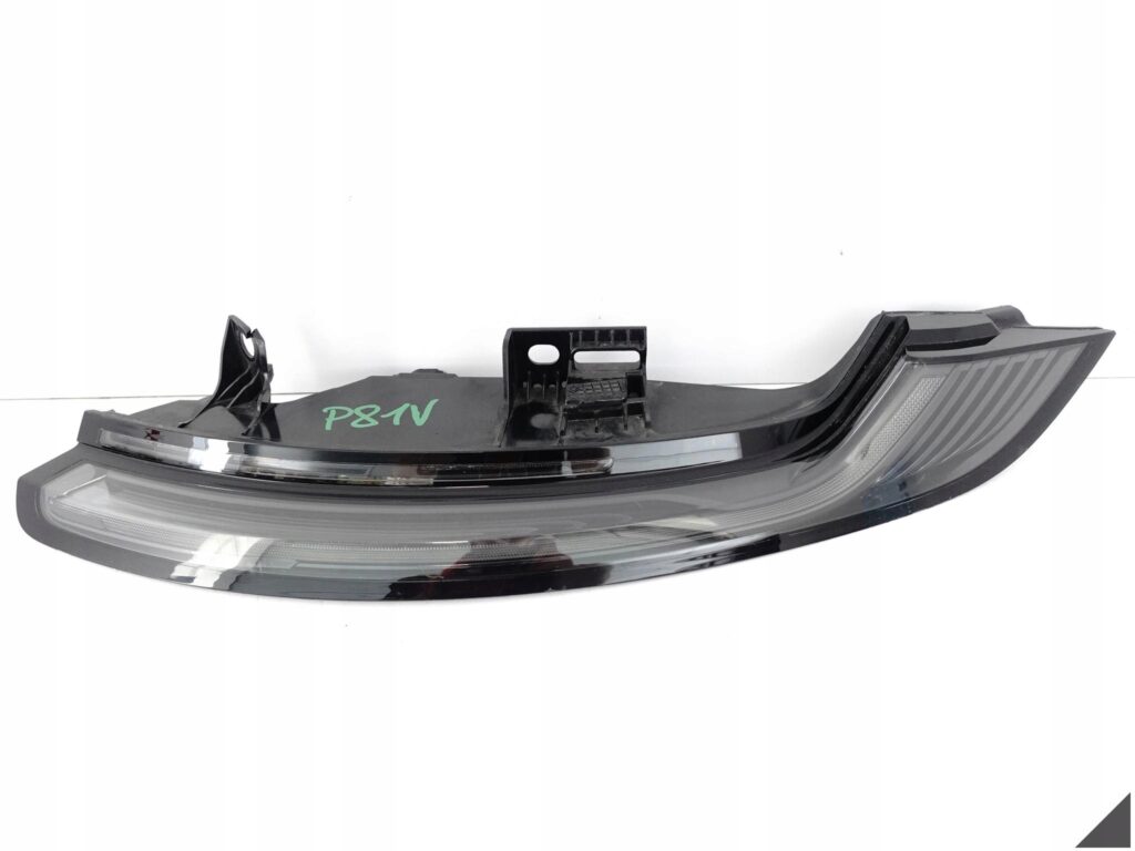PORSCHE 911 992 19- LAMPA LED W BŁOTNIK PRAWA TYŁ EUROPA BASE 992945092E PORSCHE 911 992 19- LAMPA LED W BŁOTNIK PRAWA TYŁ EUROPA BASE 992945092E
