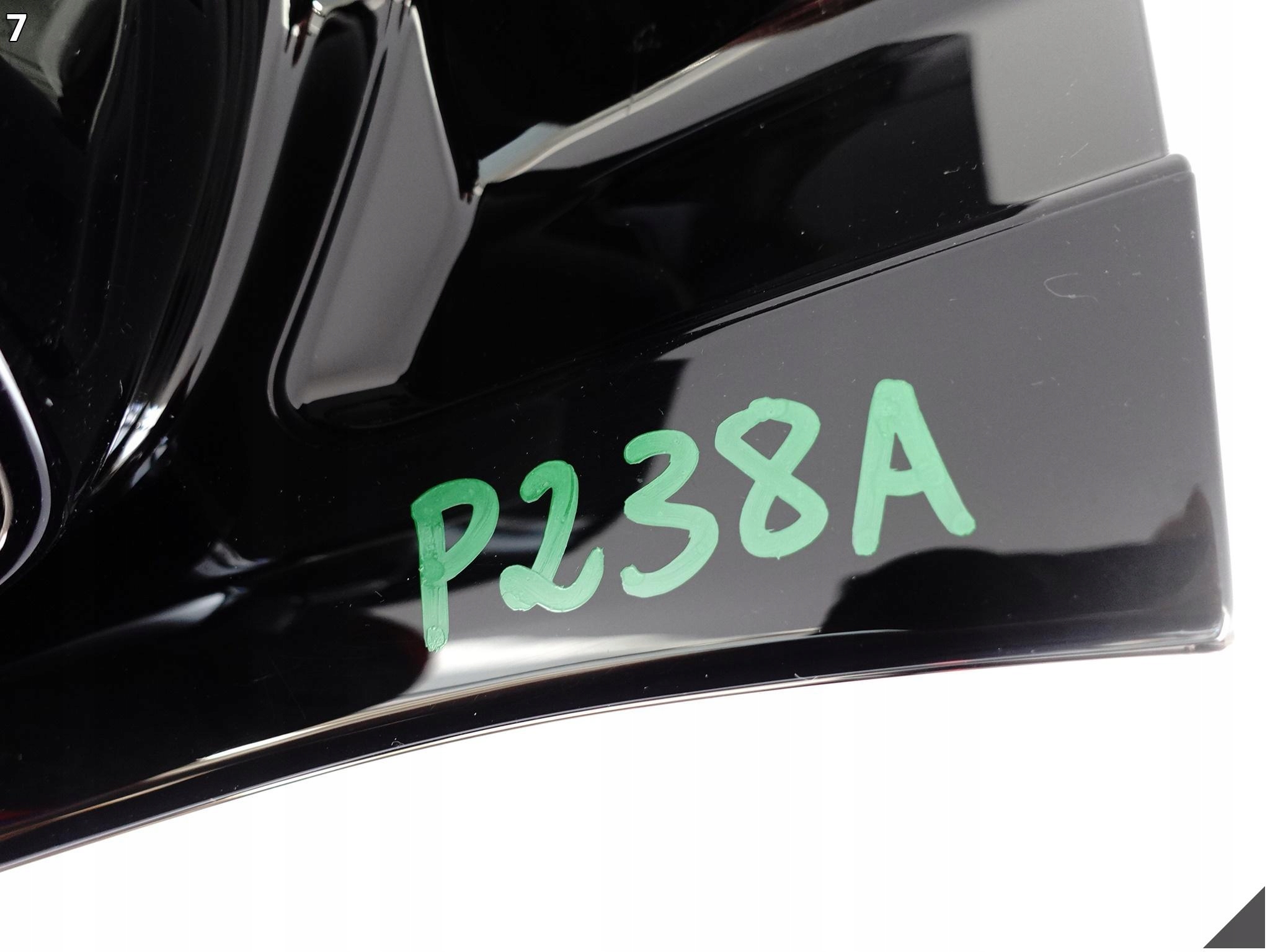 FERRARI PUROSANGUE F175 23- KRATKA NAWIEWU LEWA KOKPIT OSŁONA DEKOR FERRARI PUROSANGUE F175 23- KRATKA NAWIEWU LEWA KOKPIT OSŁONA DEKOR - obrazek 8
