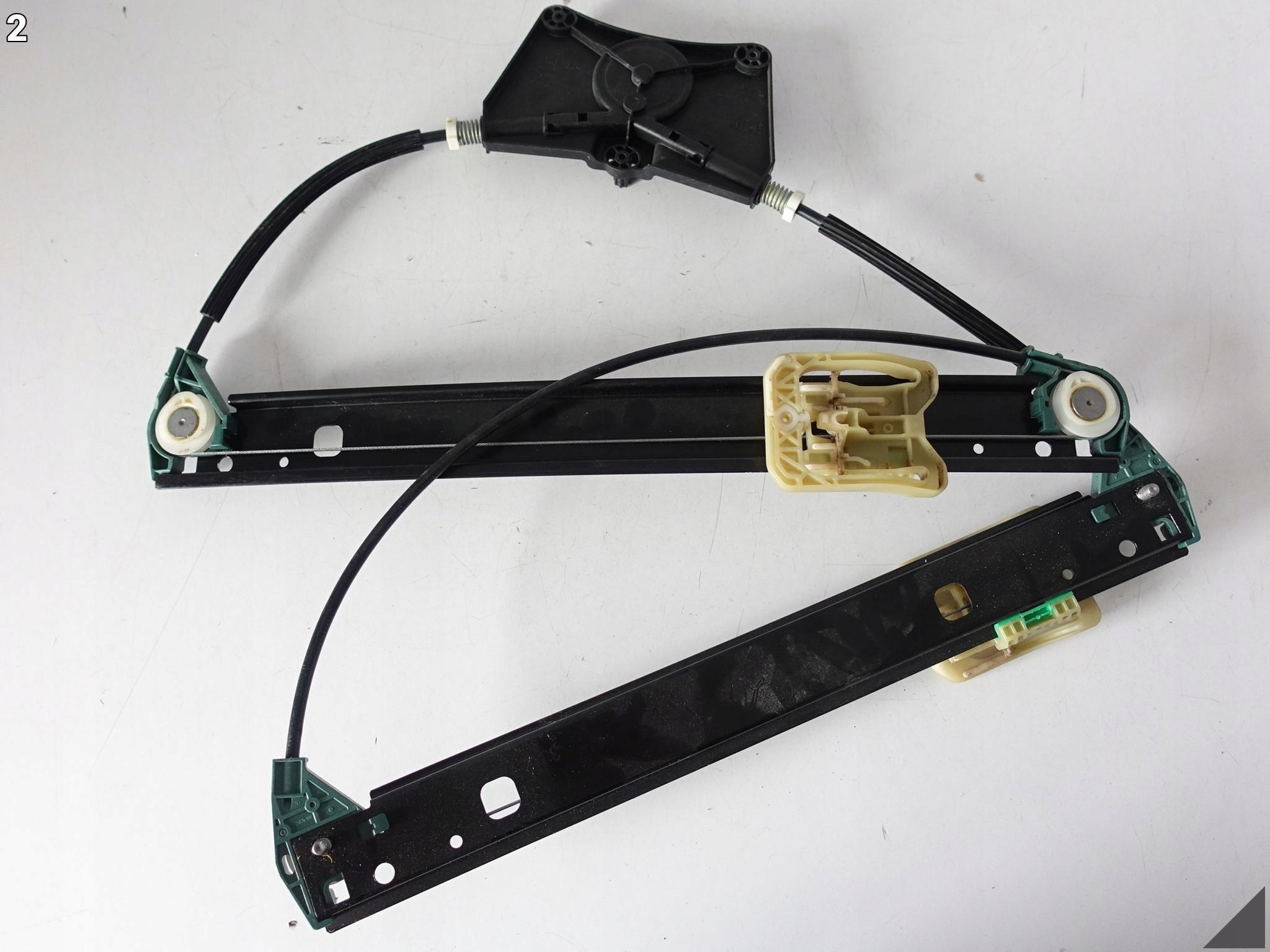 VW TOUAREG III 760 CR7 18- MECHANIZM PODNOSZENIA SZYBY PRAWY TYŁ VW TOUAREG III 760 CR7 18- MECHANIZM PODNOSZENIA SZYBY PRAWY TYŁ - obrazek 3