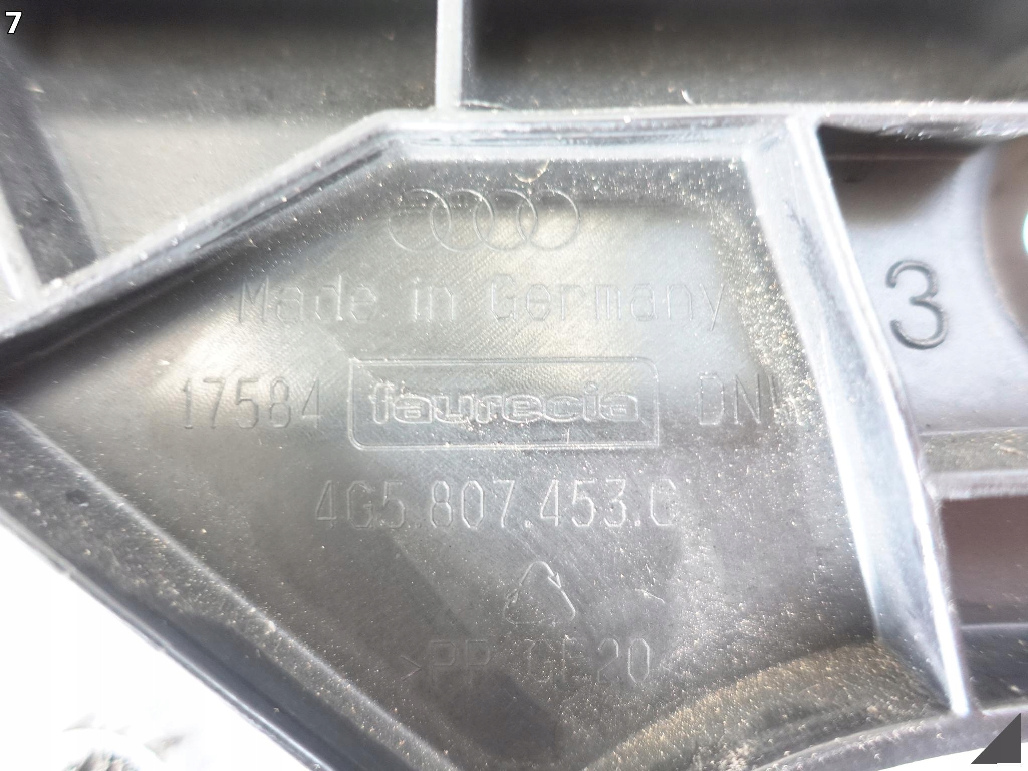 AUDI A6 S6 4G0 C7 LIFT 14-18 ŚLIZG WSPORNIK MOCOWANIE W ZDERZAK TYŁ LEWY AUDI A6 S6 4G0 C7 LIFT 14-18 ŚLIZG WSPORNIK MOCOWANIE W ZDERZAK TYŁ LEWY - obrazek 8