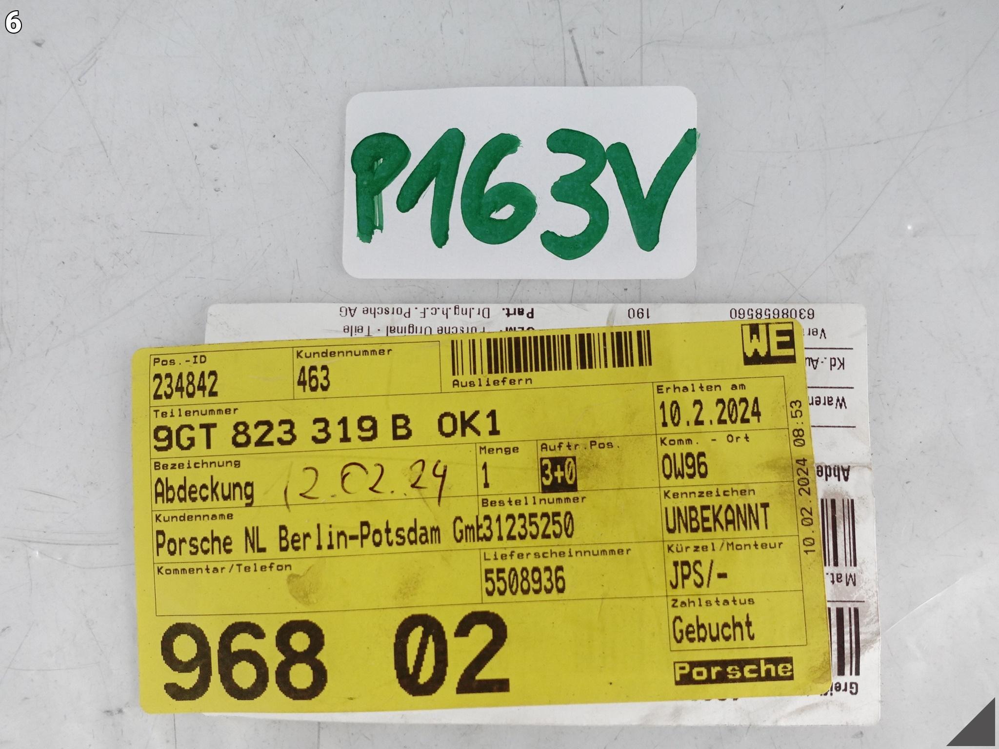 PORSCHE 911 992 GT3 RS LISTWA MASKA KRATKA LEWA PRZÓD 9GT823319B PORSCHE 911 992 GT3 RS LISTWA MASKA KRATKA LEWA PRZÓD 9GT823319B - obrazek 7