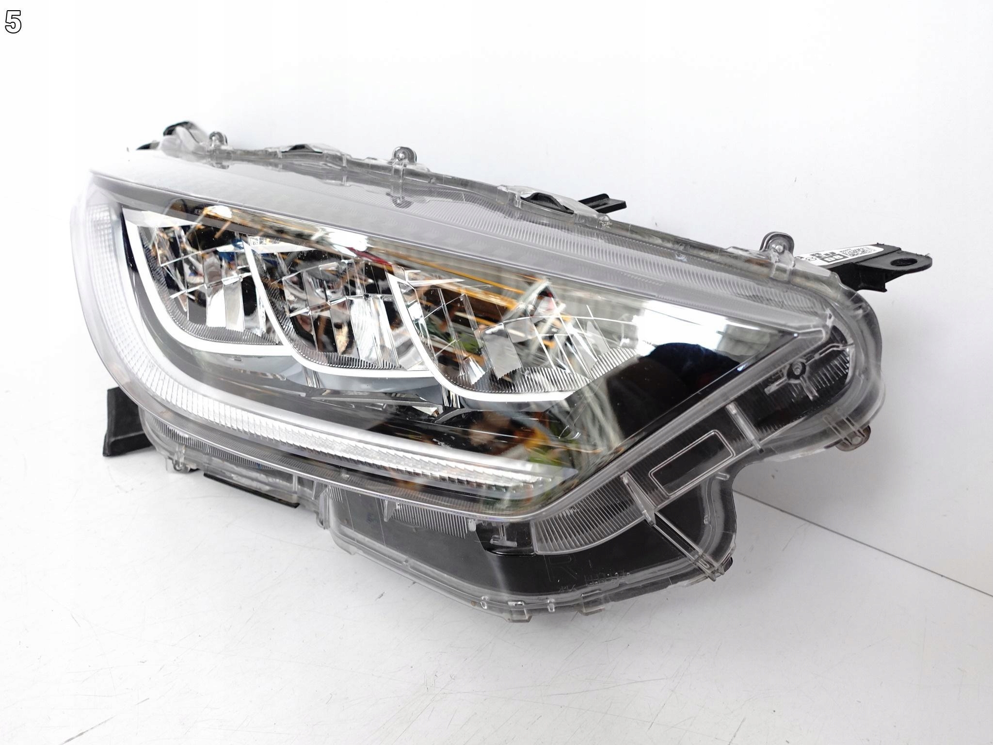 TOYOTA YARIS IV 4 GR 20- LAMPA FULL LED PRAWA PRZÓD EUROPA TOYOTA YARIS IV 4 GR 20- LAMPA FULL LED PRAWA PRZÓD EUROPA - obrazek 6