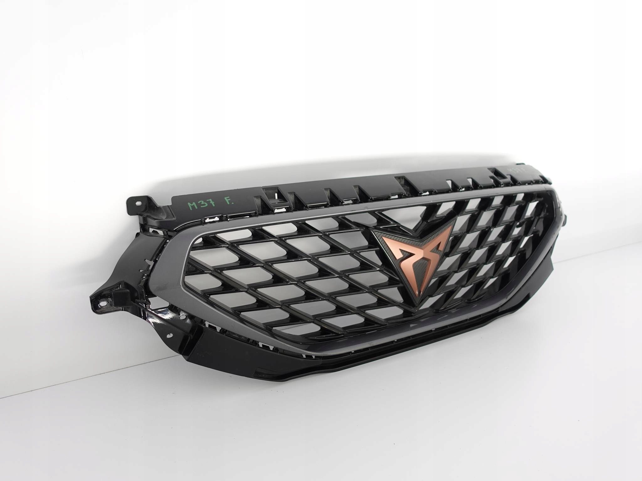 CUPRA FORMENTOR 5FF 20- ATRAPA GRILL KRATKA PRZÓD CUPRA FORMENTOR 5FF 20- ATRAPA GRILL KRATKA PRZÓD - obrazek 2