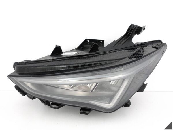 CUPRA BORN 10F 21- LAMPA FULL LED LEWA PRZÓD EUROPA CUPRA BORN 10F 21- LAMPA FULL LED LEWA PRZÓD EUROPA