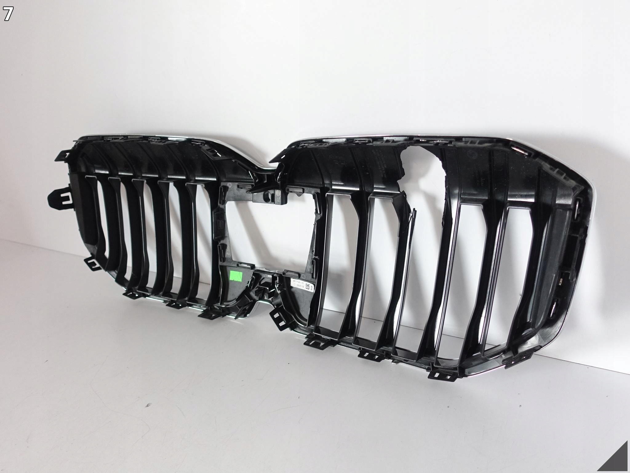 BMW 2 U06 21- GRILL ATRAPA KRATKA NERKA W ZDERZAK CHROM BMW 2 U06 21- GRILL ATRAPA KRATKA NERKA W ZDERZAK CHROM - obrazek 8