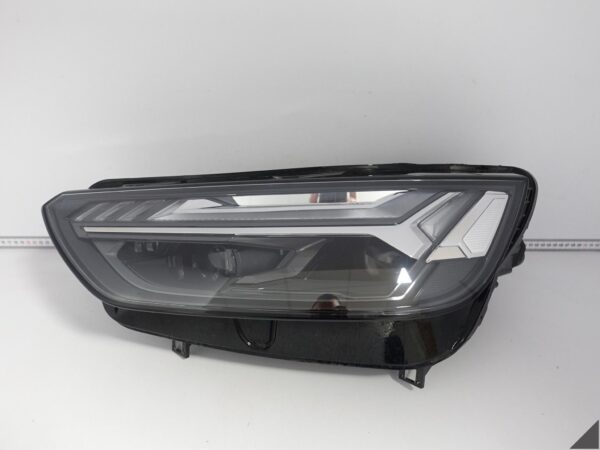 AUDI Q5 SQ5 II 80A FY LIFT 21- MATRIX FULL LED LAMPA LEWA PRZÓD EU *035E*
