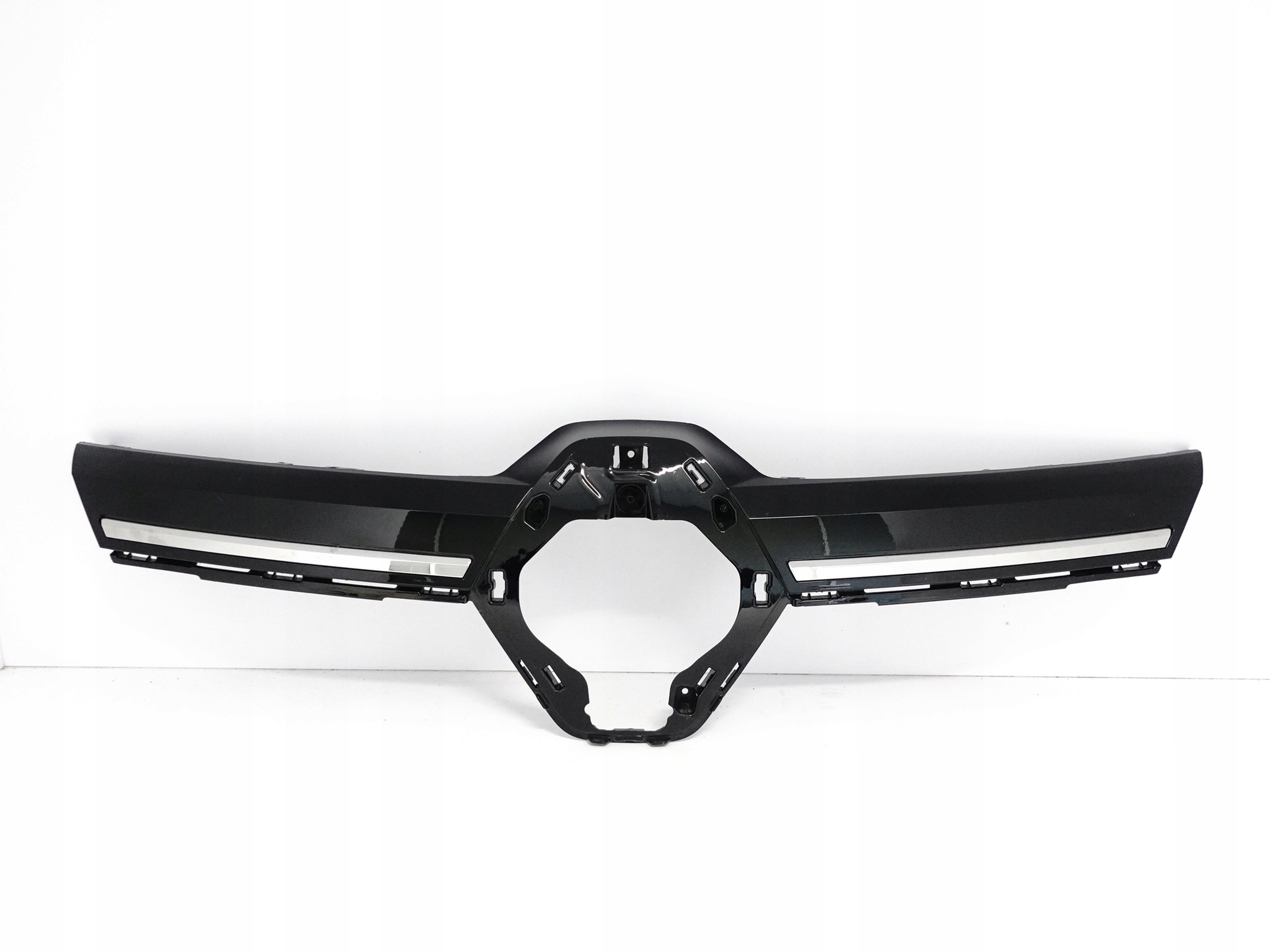 RENAULT MEGANE V 5 E-TECH 23- GRILL ATRAPA LISTWA BLENDA RENAULT MEGANE V 5 E-TECH 23- GRILL ATRAPA LISTWA BLENDA