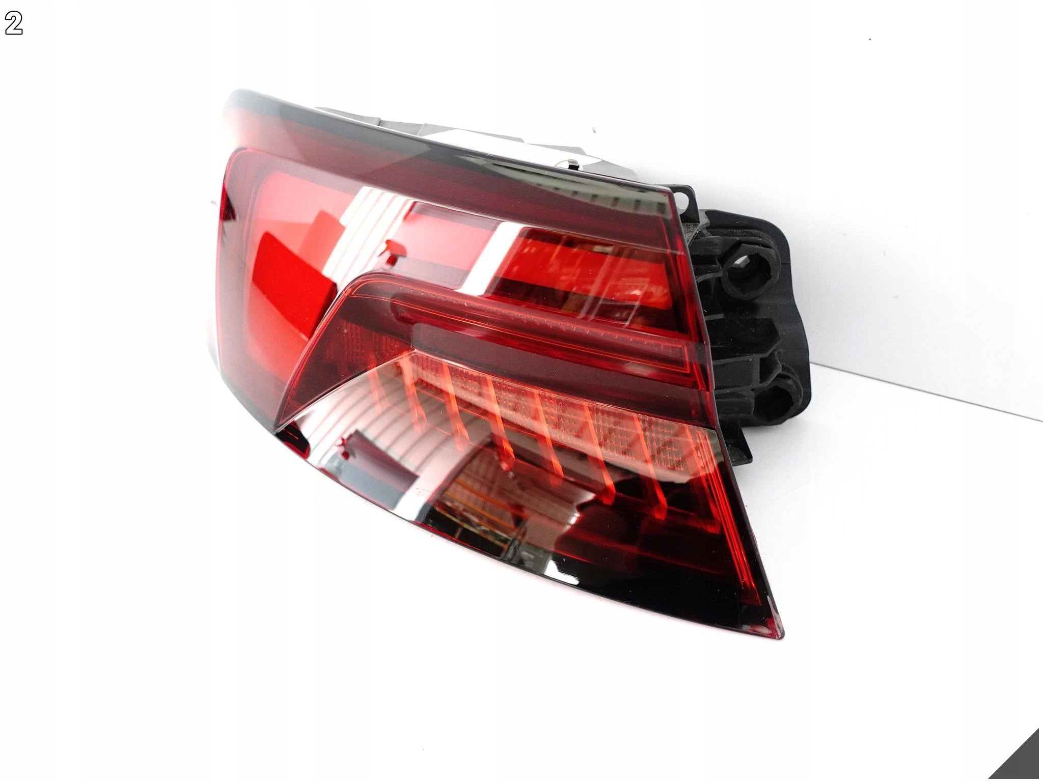 AUDI A5 S5 8W6 8W8 F5 B9 SPORTBACK 16-19 MATRIX LED LAMPA W BŁOTNIK LEWA AUDI A5 S5 8W6 8W8 F5 B9 SPORTBACK 16-19 MATRIX LED LAMPA W BŁOTNIK LEWA - obrazek 3