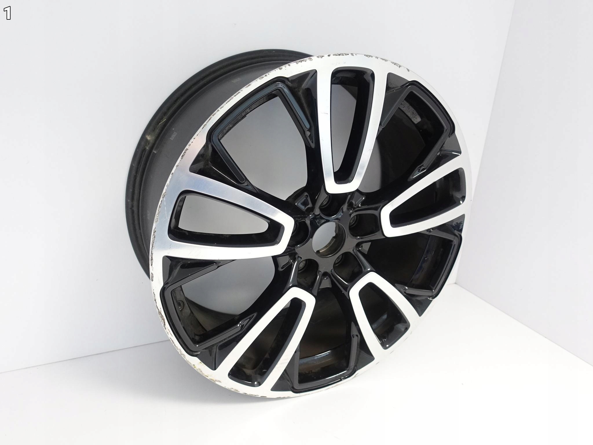MINI COUNTRYMAN II F60 S JCW FELGA 8Jx19 IS47 5×112 MINI COUNTRYMAN II F60 S JCW FELGA 8Jx19 IS47 5x112 - obrazek 2