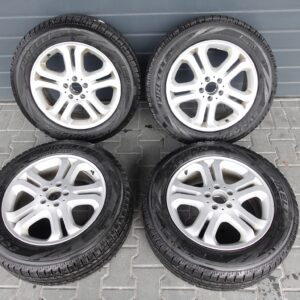 MERCEDES ML W164 GL 8JX18 ET60 PIRELLI 255/55 KOMPLET FELGI+OPONY 6MM ZIMA MERCEDES ML W164 GL 8JX18 ET60 PIRELLI 255/55 KOMPLET FELGI+OPONY 6MM ZIMA