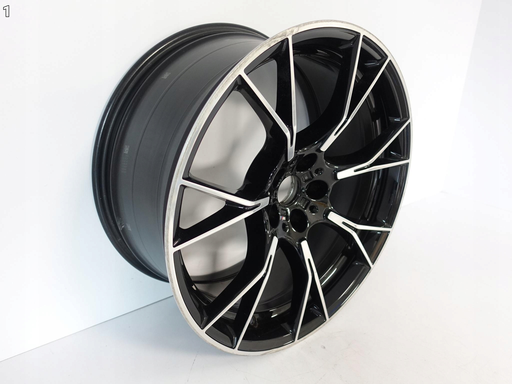 BMW M5 F90 COMPETITION FELGA BLACK UNI 9,5×20 ET28 5×112 BMW M5 F90 COMPETITION FELGA BLACK UNI 9,5x20 ET28 5x112 - obrazek 2