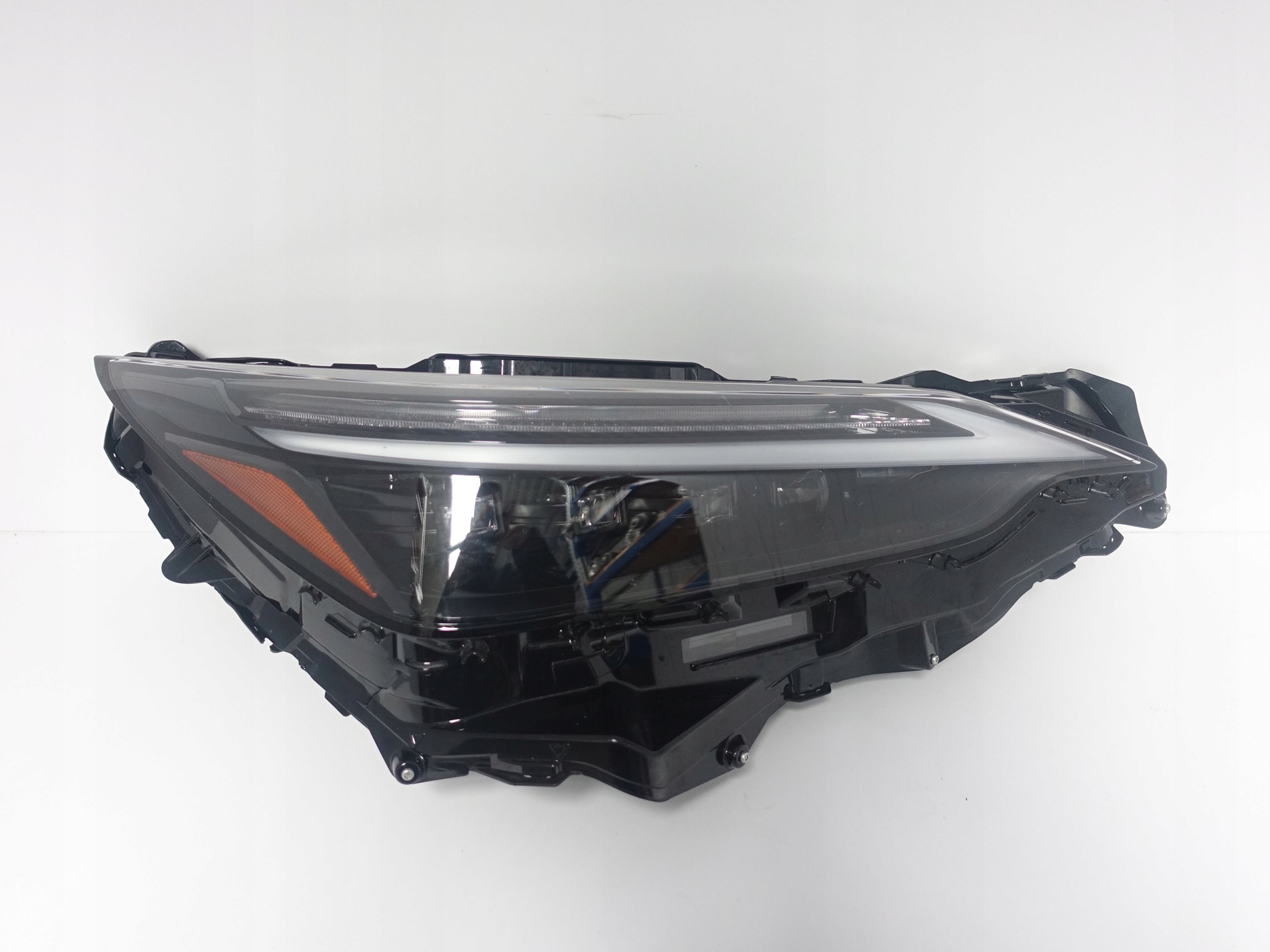 LEXUS NX II 2 21- LAMPA FULL LED PRAWA PRZÓD EU LEXUS NX II 2 21- LAMPA FULL LED PRAWA PRZÓD EU