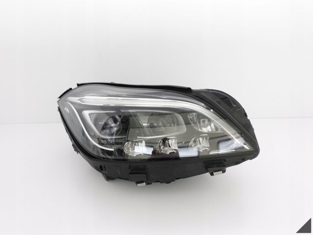 MERCEDES CLS 218 LIFT 14-18 MULTIBEAM FULL LED EU LAMPA MERCEDES CLS 218 LIFT 14-18 MULTIBEAM FULL LED EU LAMPA
