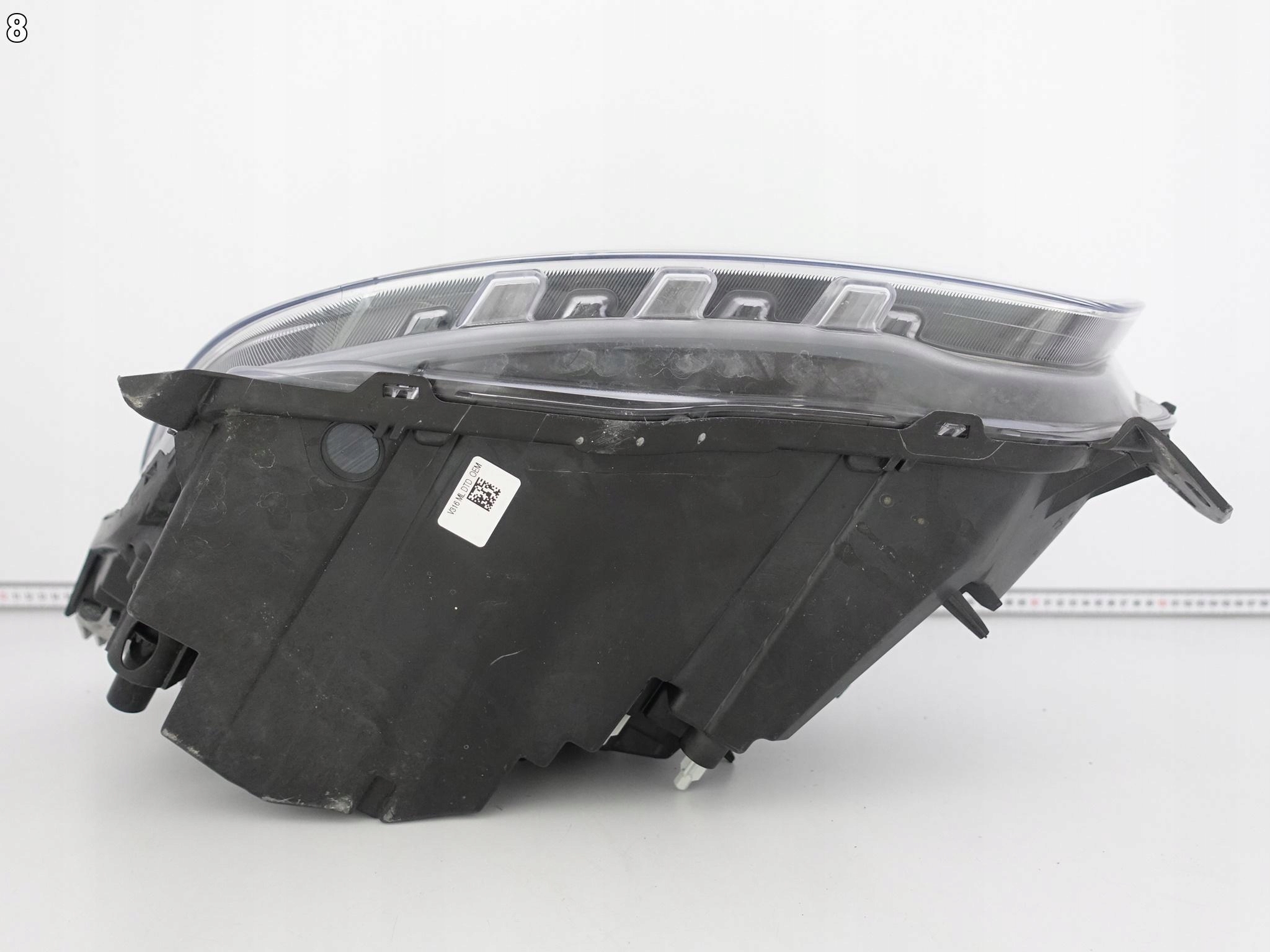 VOLVO XC40 17-22 LAMPA FULL LED MID DTD PRAWA PRZÓD EUROPA VOLVO XC40 17-22 LAMPA FULL LED MID DTD PRAWA PRZÓD EUROPA - obrazek 9