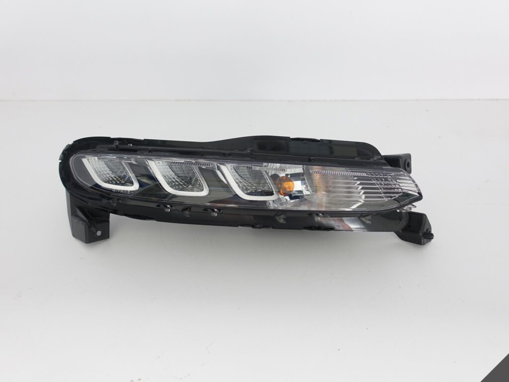 CITROEN C3 AIRCROSS LAMPA LED DRL JAZDA DZIENNA R CITROEN C3 AIRCROSS LAMPA LED DRL JAZDA DZIENNA R