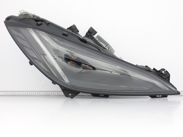 CHEVROLET CORVETTE C8 Z06 20- LAMPA HEADLIGHT FULL LED PRAWA PRZÓD EUROPA CHEVROLET CORVETTE C8 Z06 20- LAMPA HEADLIGHT FULL LED PRAWA PRZÓD EUROPA