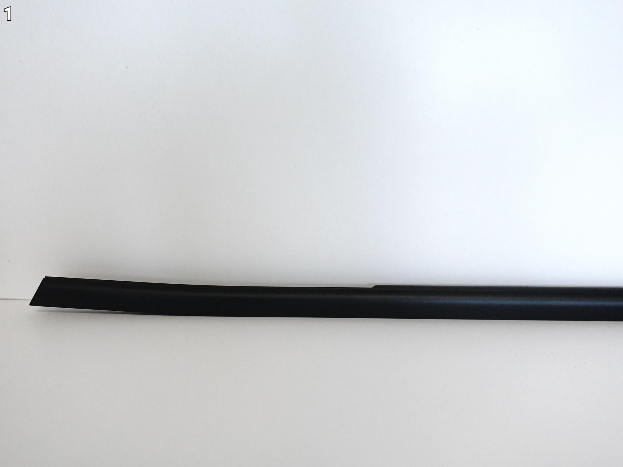 BMW 2 F45 F46 14-22 LCI LIFT LISTWA ZGARNIAJĄCA DRZWI LEWA PRZÓD BMW 2 F45 F46 14-22 LCI LIFT LISTWA ZGARNIAJĄCA DRZWI LEWA PRZÓD - obrazek 2