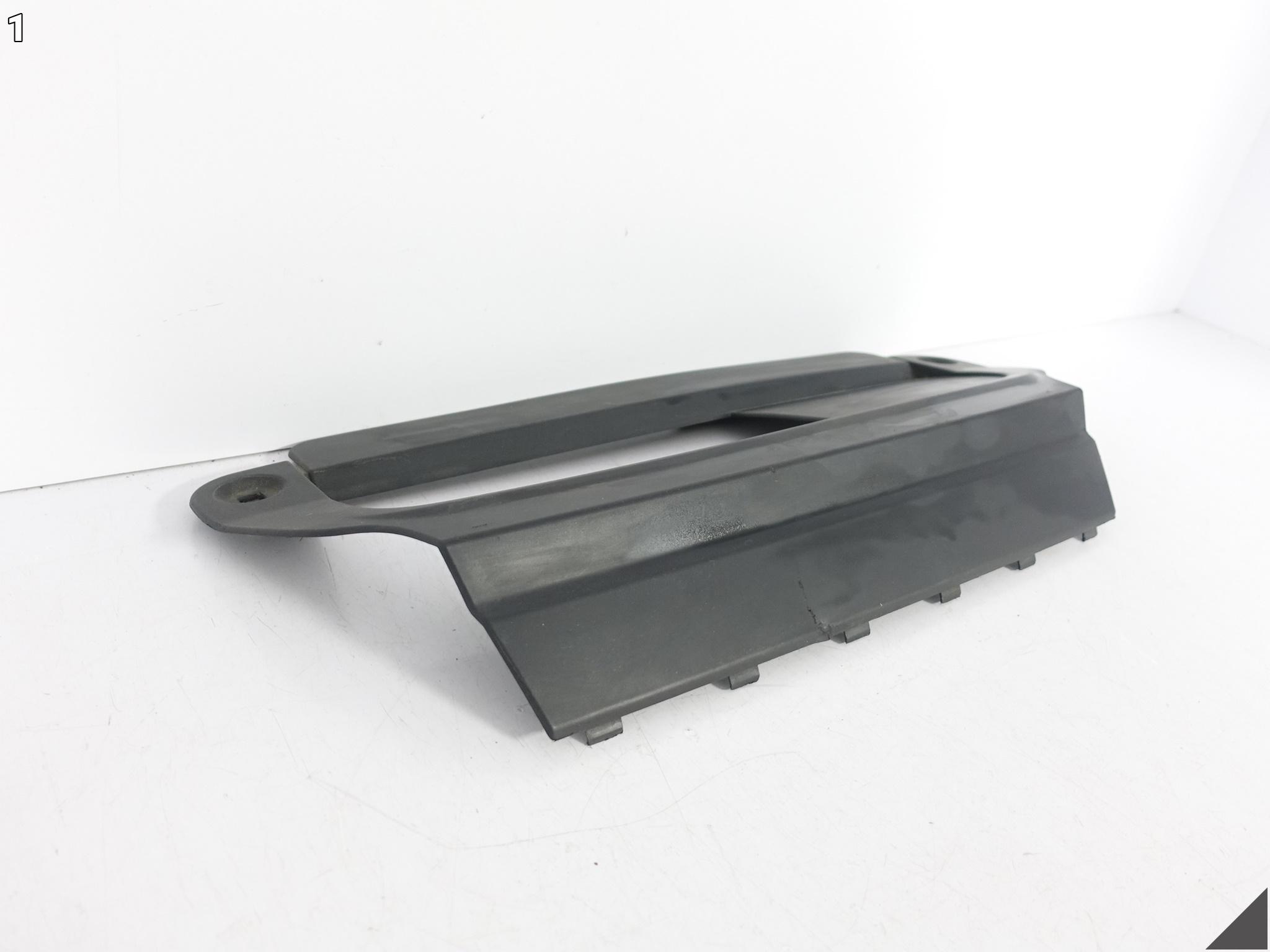 RANGE ROVER IV L405 VOGUE 12-22 SPOILER DOKŁADKA ZAŚLEPKA W ZDERZAK TYŁ RANGE ROVER IV L405 VOGUE 12-22 SPOILER DOKŁADKA ZAŚLEPKA W ZDERZAK TYŁ - obrazek 2