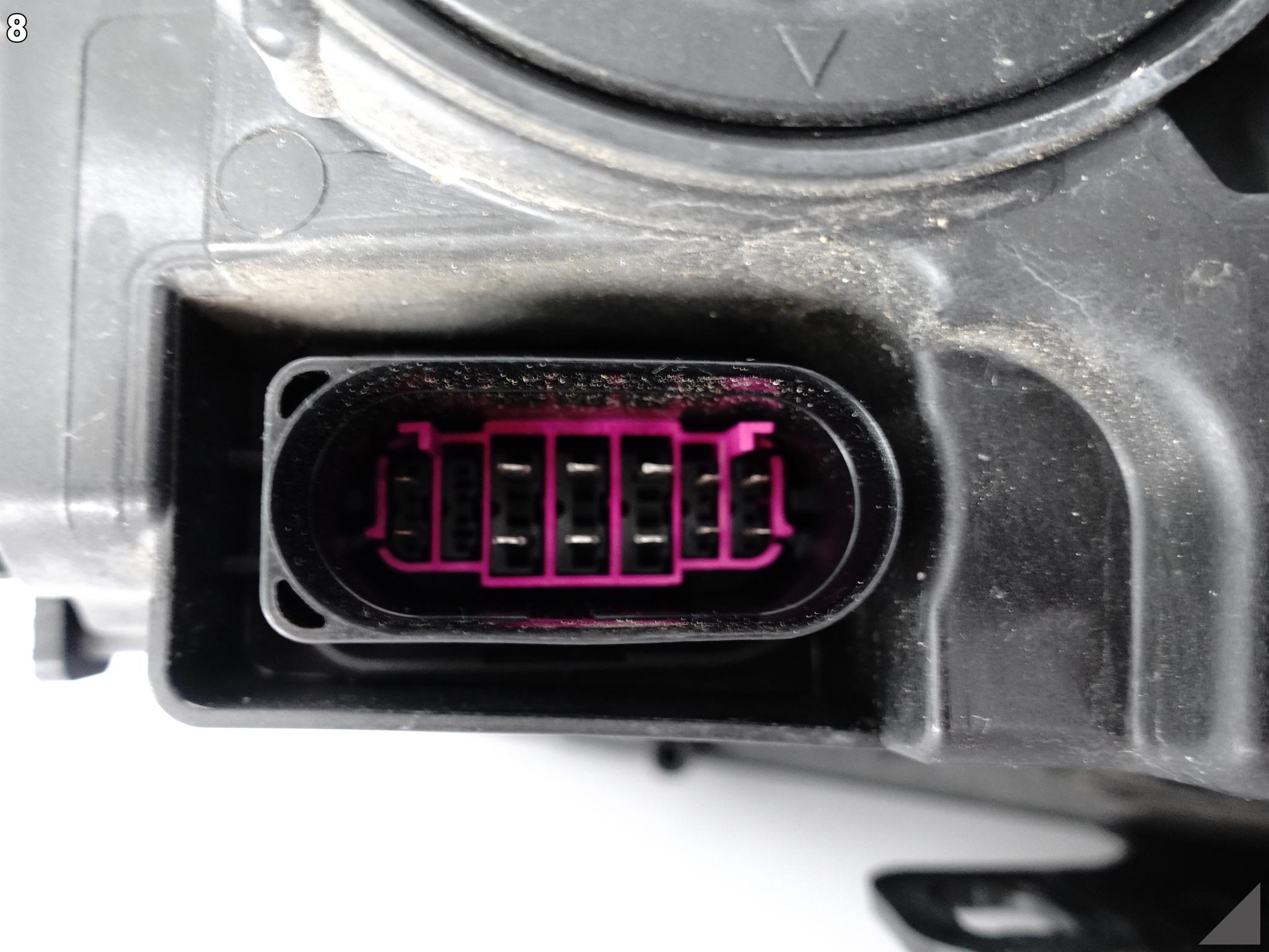 AUDI A8 S8 4H0 D4 LIFT 13-17 MATRIX FULL LED LAMPA LEWA PRZÓD EU KOMPLETNA AUDI A8 S8 4H0 D4 LIFT 13-17 MATRIX FULL LED LAMPA LEWA PRZÓD EU KOMPLETNA - obrazek 9