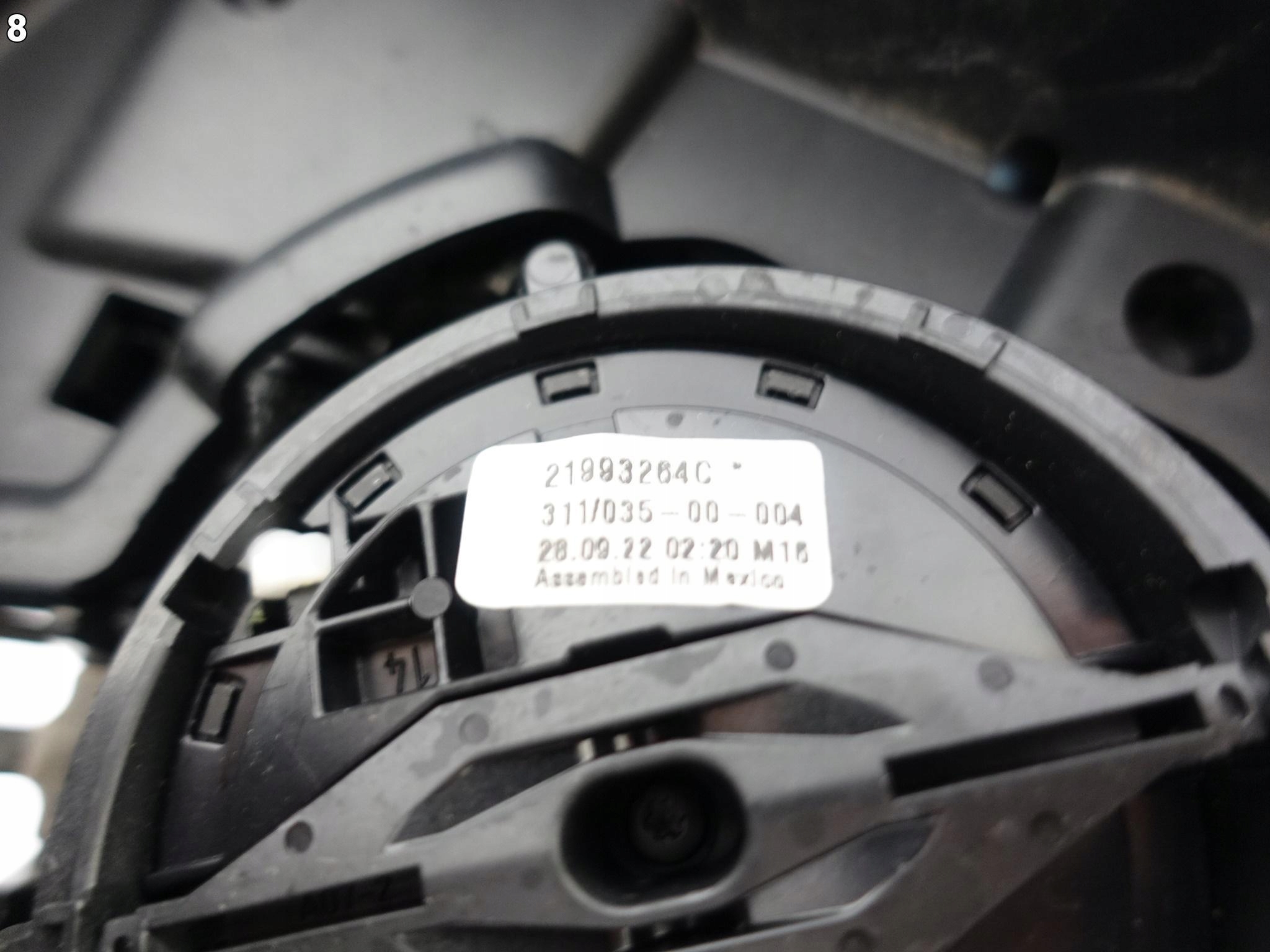 AUDI Q5 SQ5 80B 80A 17- LUSTERKO PRAWE KIERUNKOWSKAZ 15PIN AUDI Q5 SQ5 80B 80A 17- LUSTERKO PRAWE KIERUNKOWSKAZ 15PIN - obrazek 9