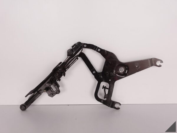 BMW X5 F15 X6 F16 13-18 ZAWIAS MASKI PRAWY BMW X5 F15 X6 F16 13-18 ZAWIAS MASKI PRAWY