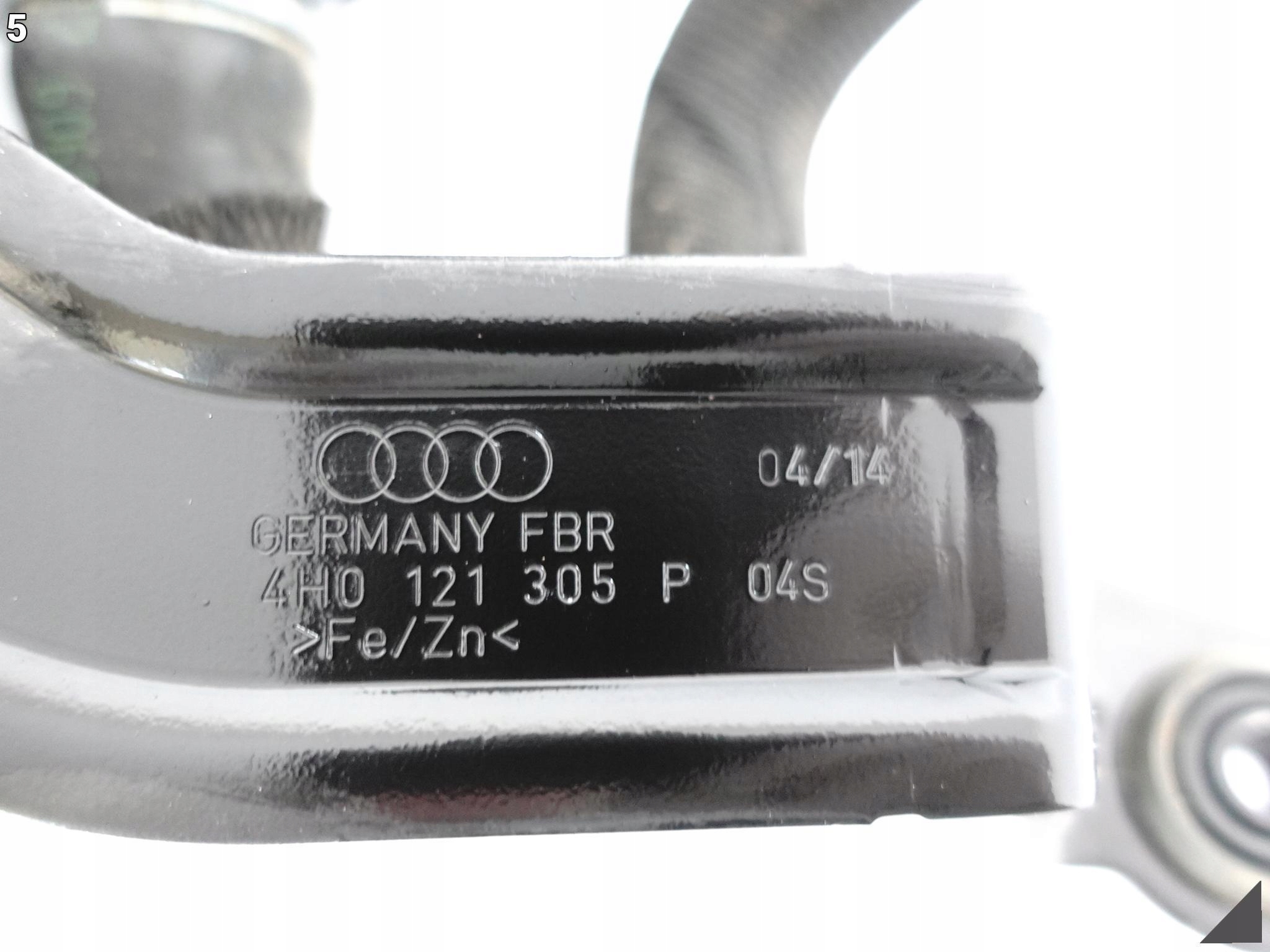 AUDI A8 4H0 A6 A7 4G Q7 4M0 Q8 4M8 POMPA WODY WĘŻE WSPORNIK ZAWÓR 4.0 TFSI AUDI A8 4H0 A6 A7 4G Q7 4M0 Q8 4M8 POMPA WODY WĘŻE WSPORNIK ZAWÓR 4.0 TFSI - obrazek 6