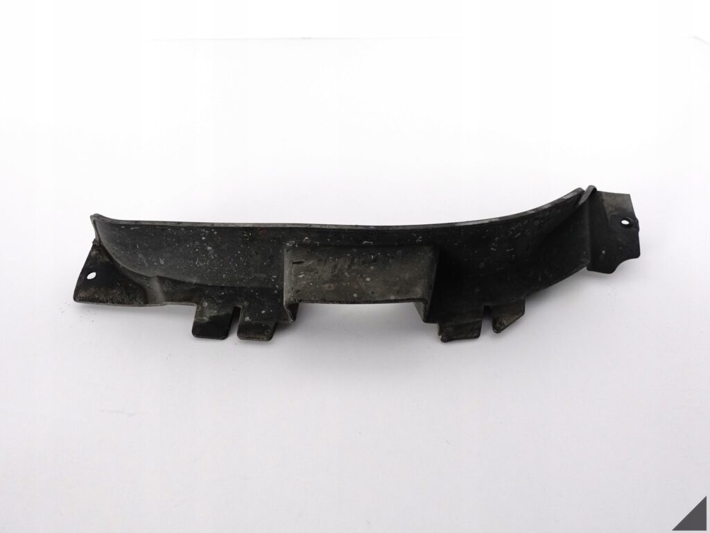 SKODA SCALA 657 19- CHLAPACZ OSŁONA ŚLIZG NADKOLE LEWE PRZÓD 657853887A SKODA SCALA 657 19- CHLAPACZ OSŁONA ŚLIZG NADKOLE LEWE PRZÓD 657853887A