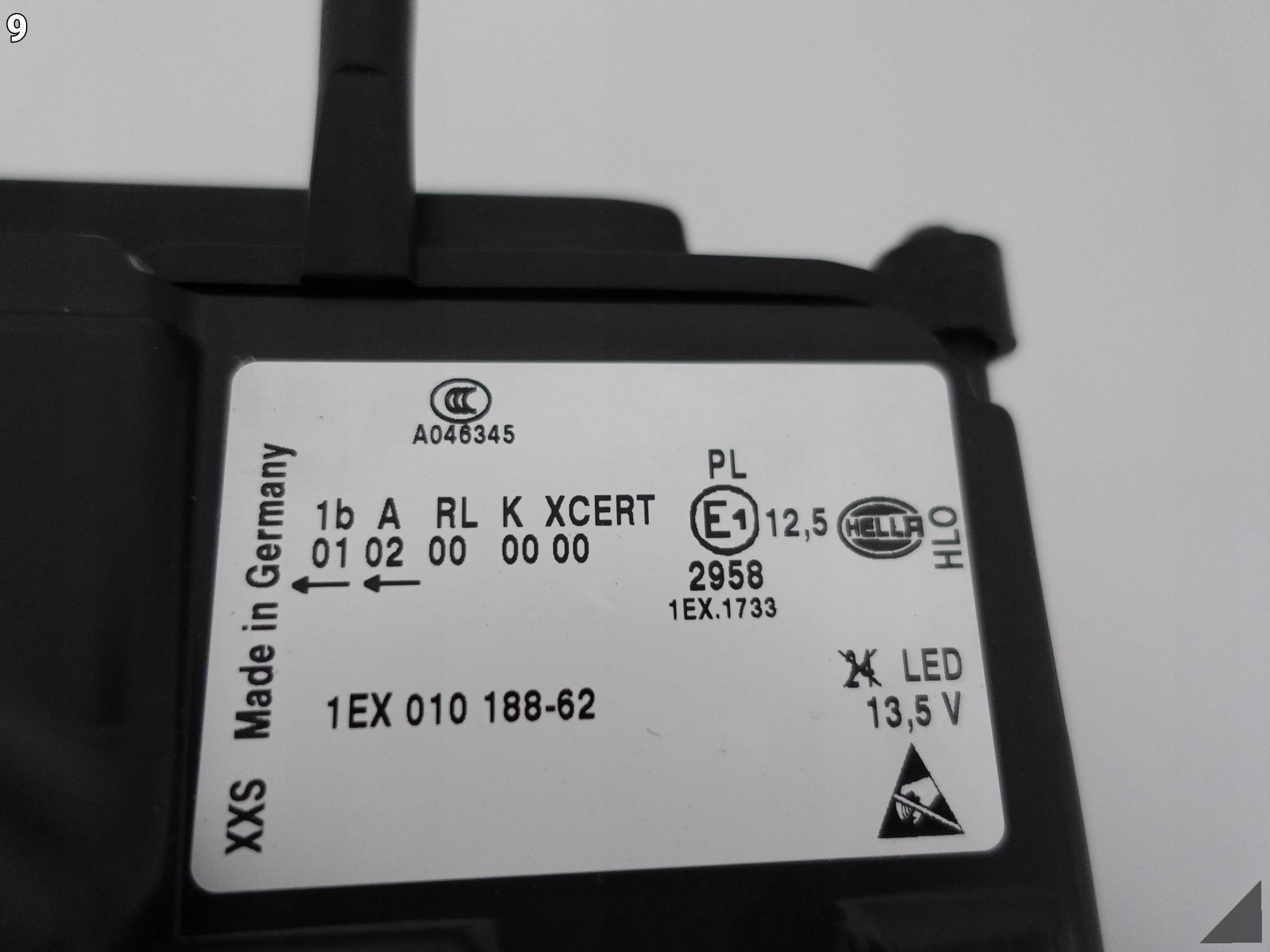 AUDI A8 S8 D4 4H0 09-13 FULL LED LAMPA NOWA HELLA AUDI A8 S8 D4 4H0 09-13 FULL LED LAMPA NOWA HELLA - obrazek 10