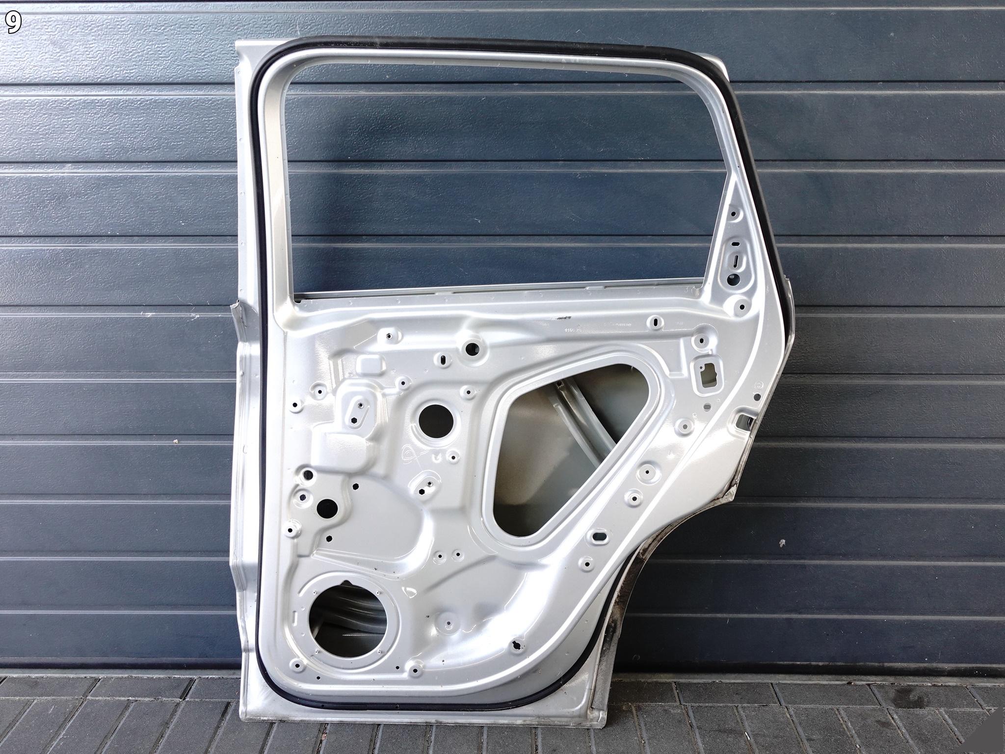 SEAT CUPRA ATECA 575 576 SKODA KAROQ 57A 16- DRZWI DOOR PRAWE TYŁ SEAT CUPRA ATECA 575 576 SKODA KAROQ 57A 16- DRZWI DOOR PRAWE TYŁ - obrazek 10