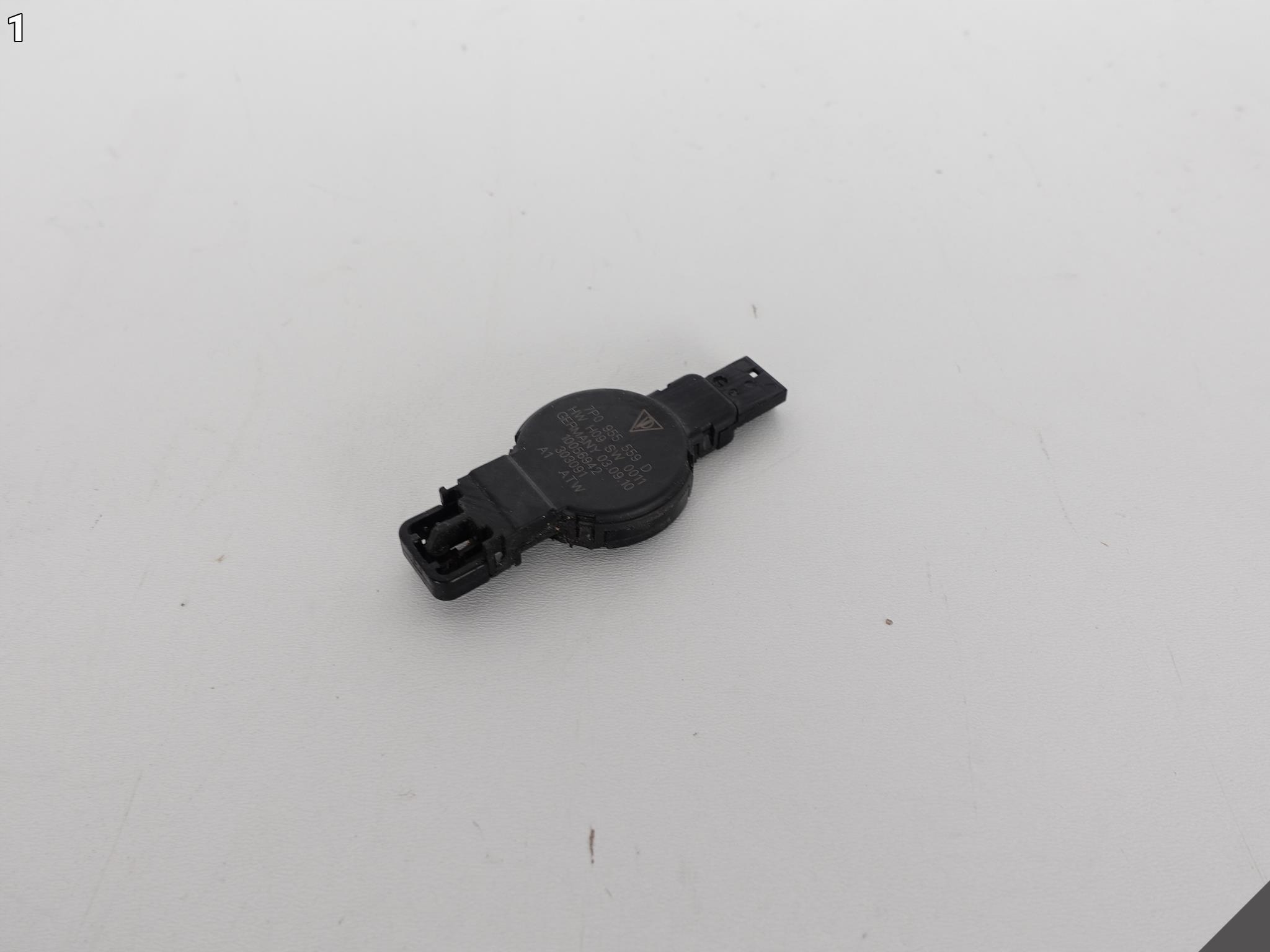 PORSCHE CAYENNE 7P5 VW TOUAREG 7P0 SENSOR DESZCZU PORSCHE CAYENNE 7P5 VW TOUAREG 7P0 SENSOR DESZCZU - obrazek 2