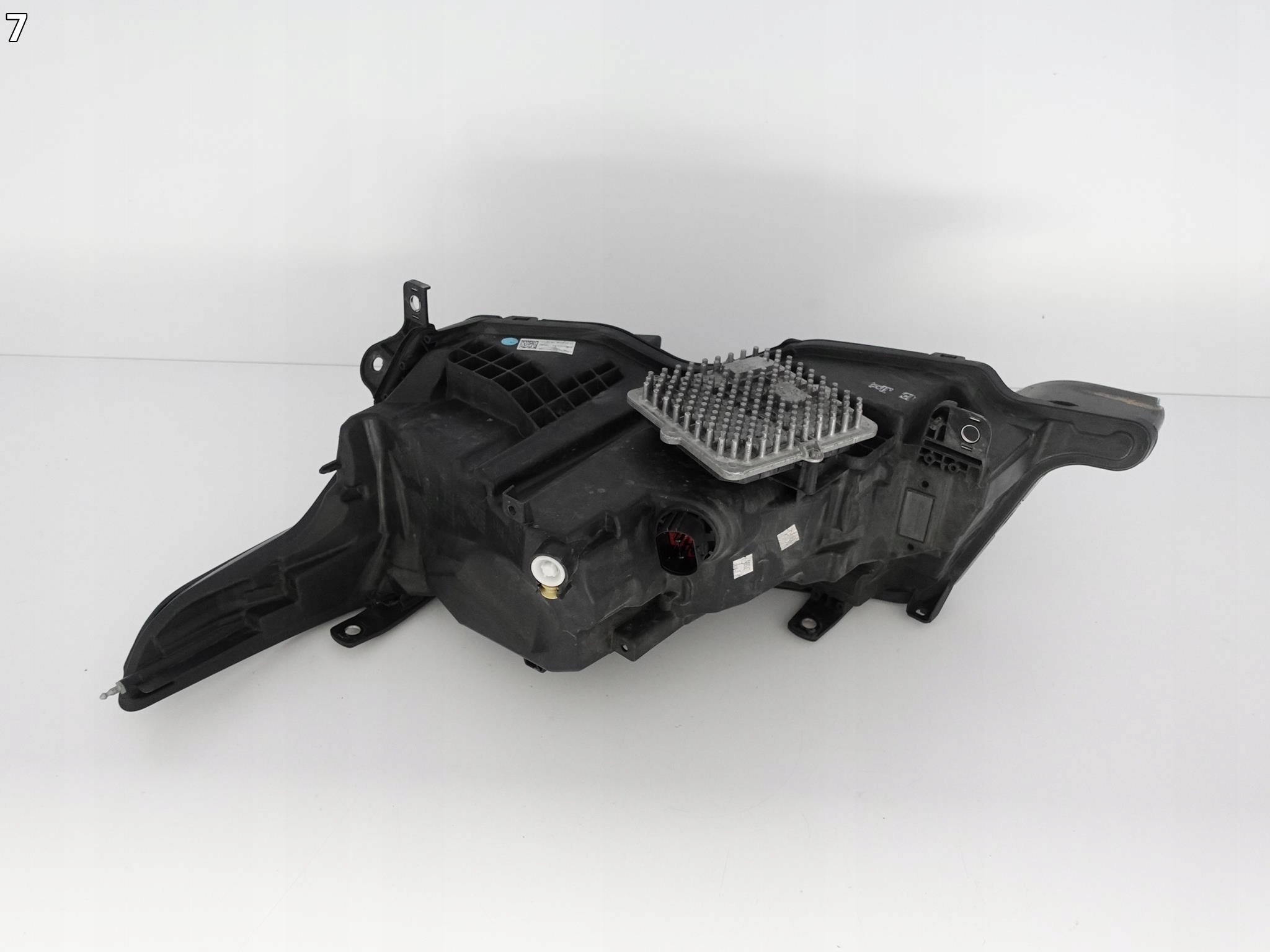 RANGE ROVER SPORT LIFT L494 18-22 LAMPA FULL LED R RANGE ROVER SPORT LIFT L494 18-22 LAMPA FULL LED R - obrazek 8