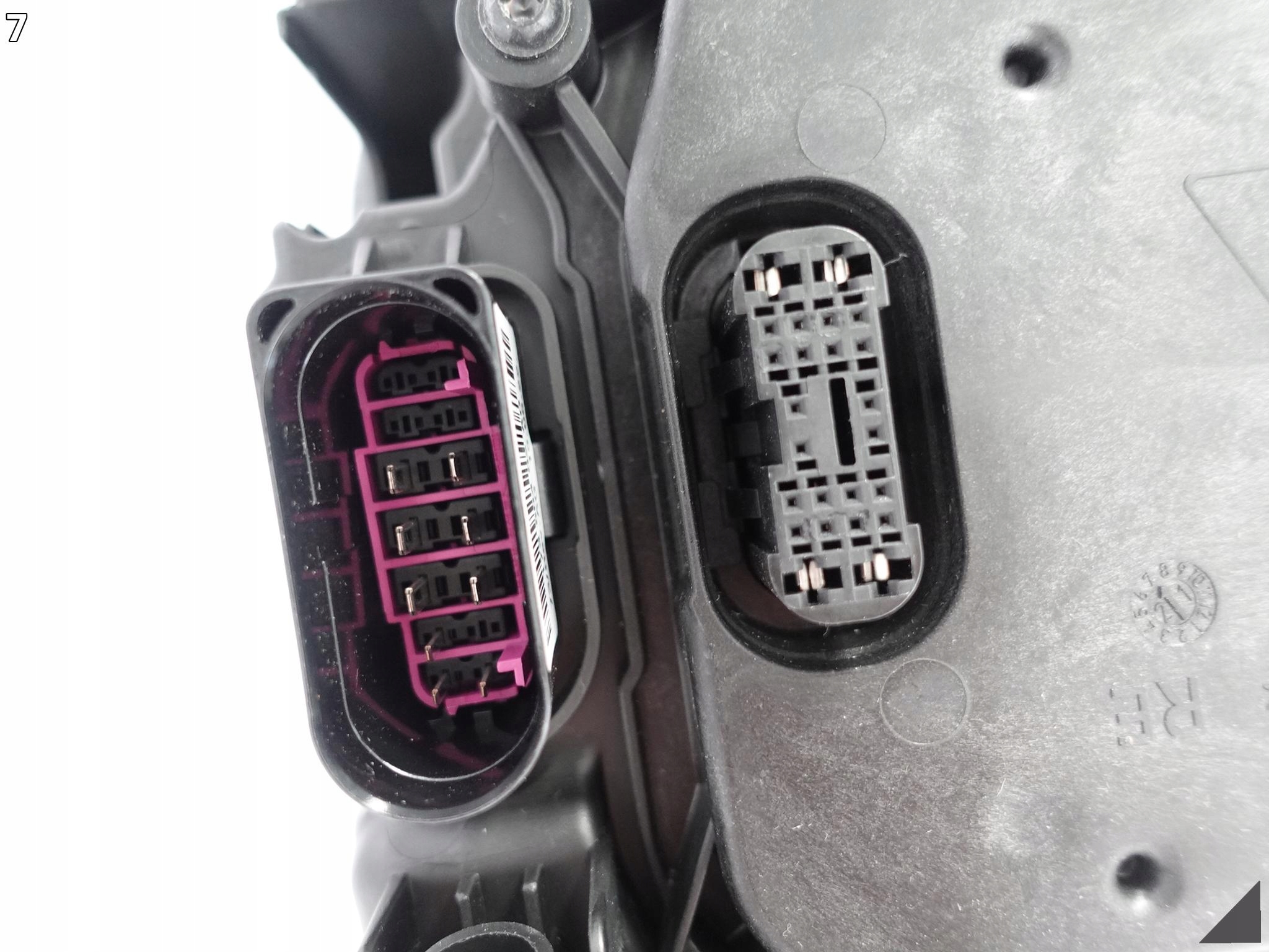 AUDI A8 S8 D4 4H0 09-13 FULL LED LAMPA NOWA HELLA AUDI A8 S8 D4 4H0 09-13 FULL LED LAMPA NOWA HELLA - obrazek 8