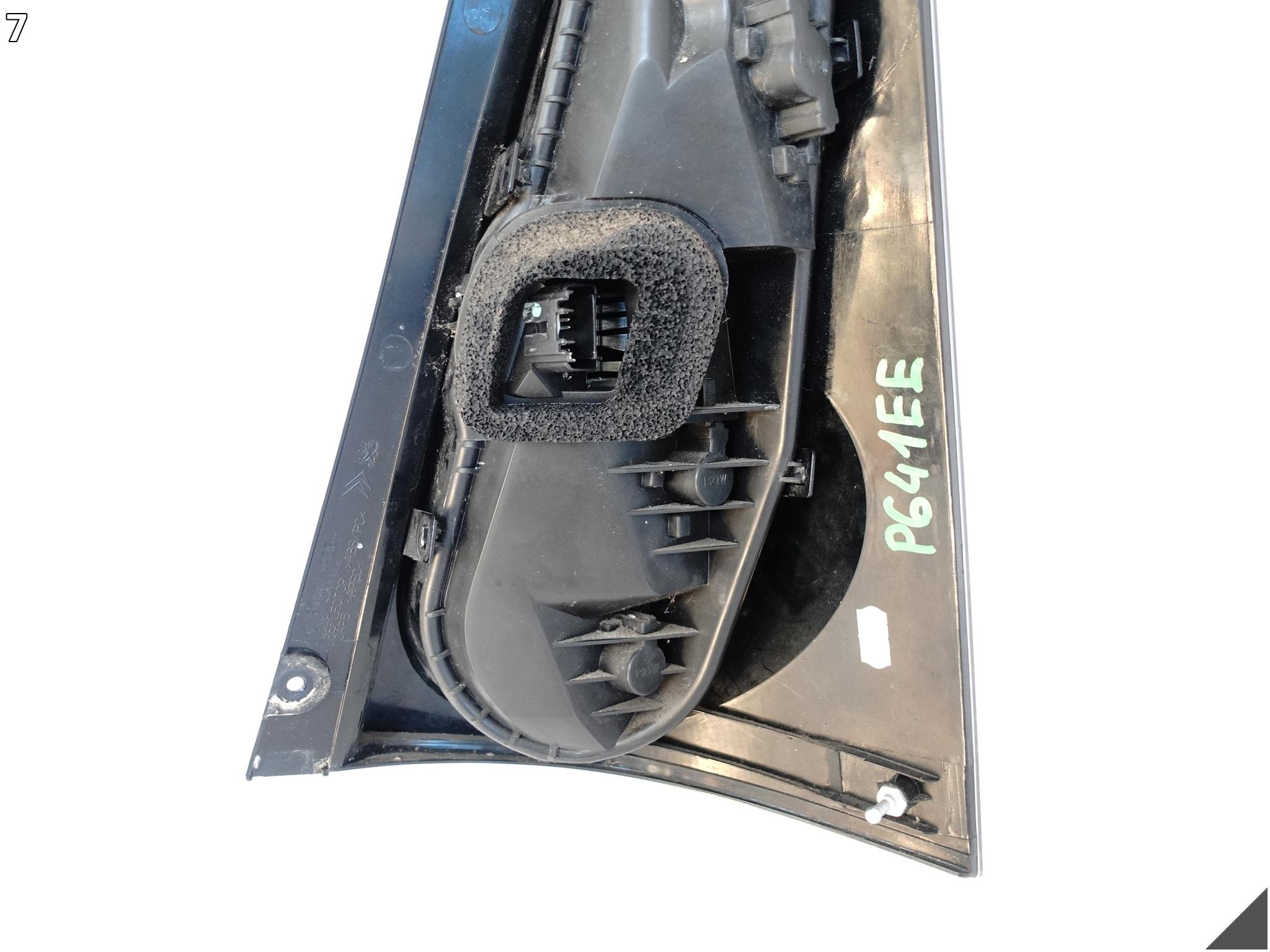 CITROEN C1 I PM / PN 05-14 LIFT LAMPA LEWA TYŁ 81560-0H060 EU CITROEN C1 I PM / PN 05-14 LIFT LAMPA LEWA TYŁ 81560-0H060 EU - obrazek 8
