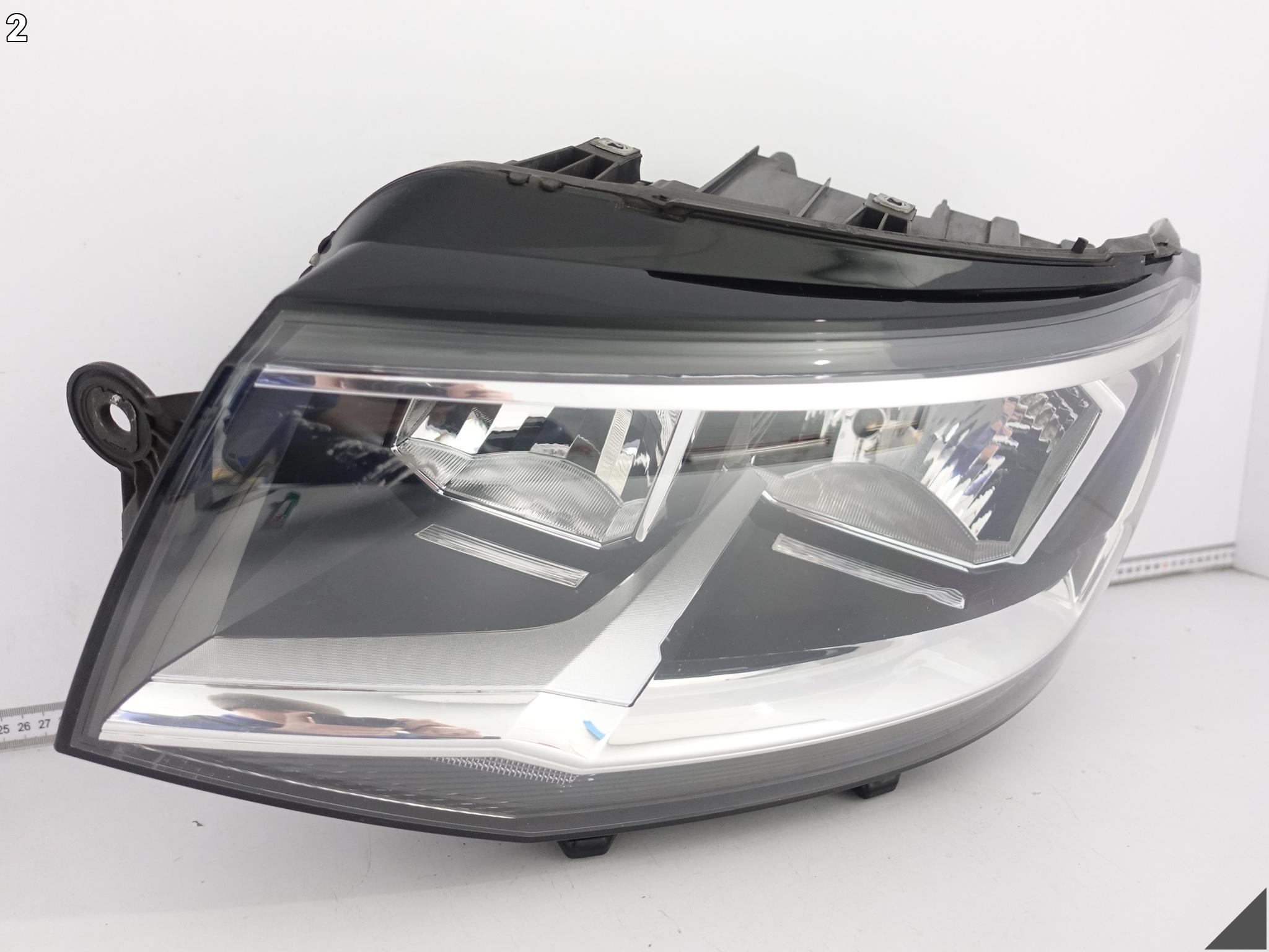 VW T6 TRANSPORTER MULTIVAN 7E1 15-19 LAMPA ZWYKŁA H7 HALOGEN LEWA PRZÓD EU VW T6 TRANSPORTER MULTIVAN 7E1 15-19 LAMPA ZWYKŁA H7 HALOGEN LEWA PRZÓD EU - obrazek 3
