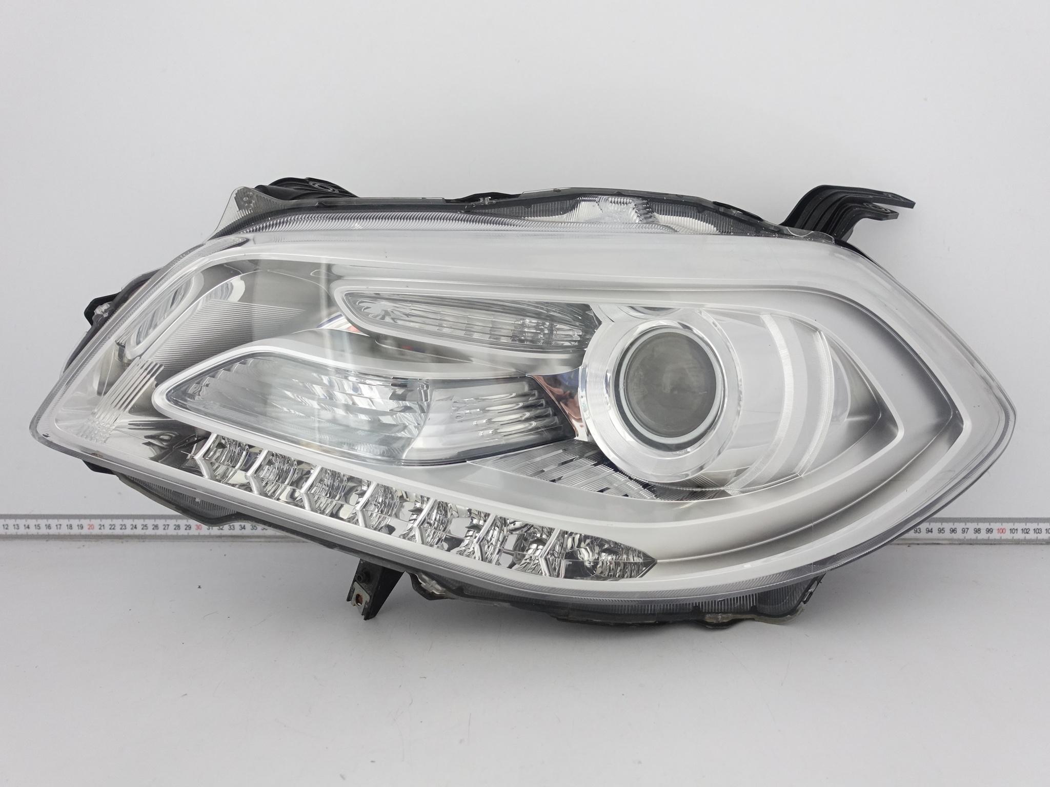 SUZUKI SX4 S-CROSS 13-16 LAMPA XENON + LED LEWA PRZÓD EUROPA SUZUKI SX4 S-CROSS 13-16 LAMPA XENON + LED LEWA PRZÓD EUROPA