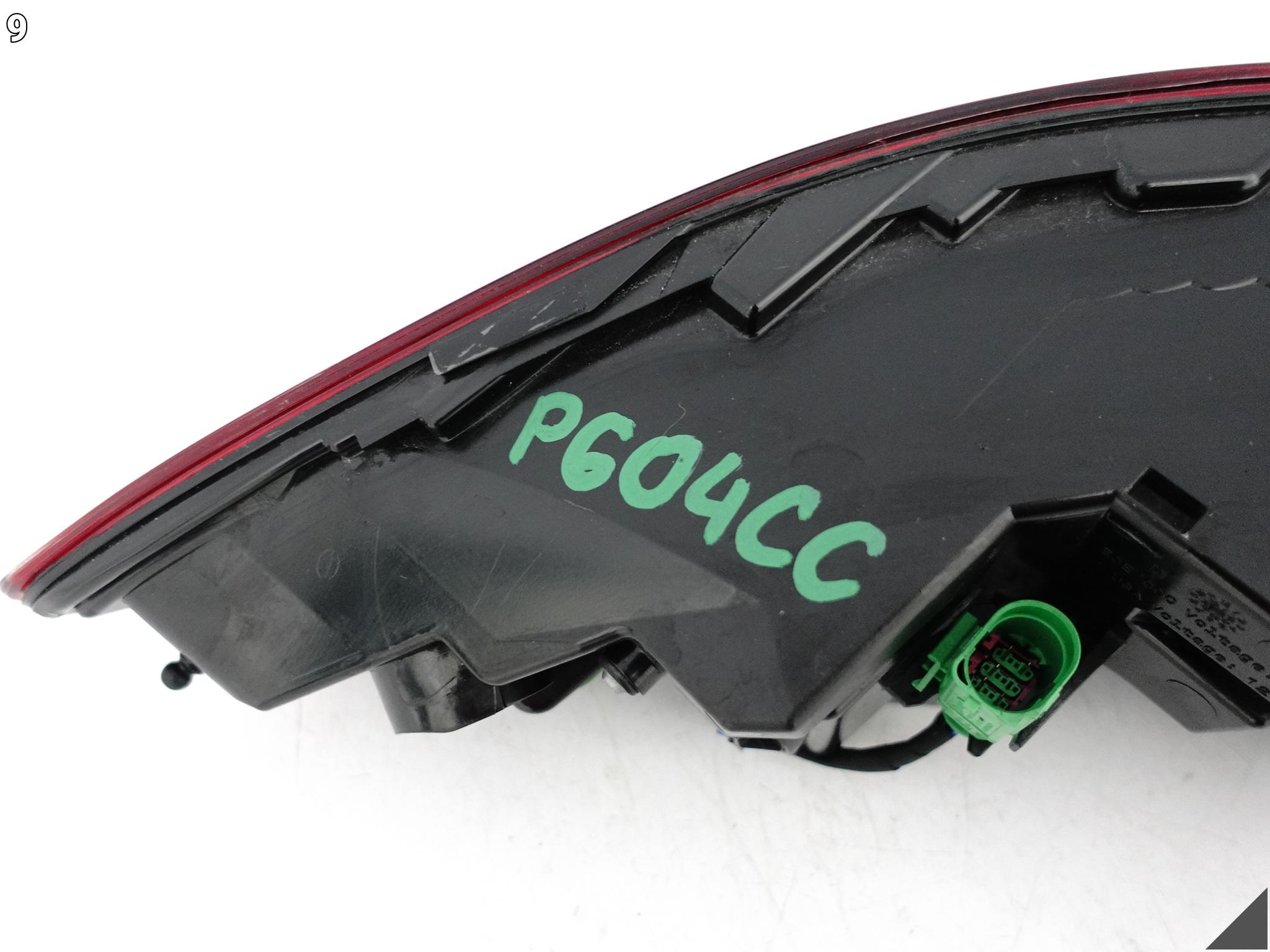 AUDI A8 S8 4N0 D5 LIFT 21- LAMPA OLED MATRIX LISTWA CHROM PRAWA TYŁ EUROPA AUDI A8 S8 4N0 D5 LIFT 21- LAMPA OLED MATRIX LISTWA CHROM PRAWA TYŁ EUROPA - obrazek 10