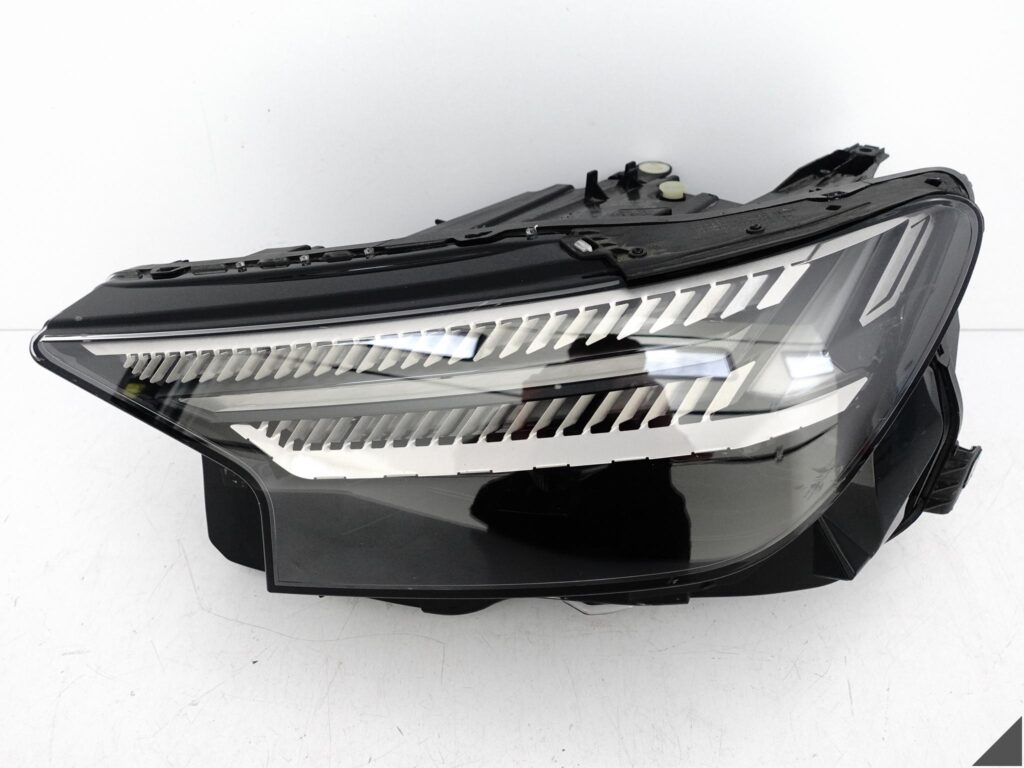 AUDI Q4 E-TRON 89A 21- LAMPA HIGH FULL LED MATRIX LEWA PRZÓD EUROPA *035* AUDI Q4 E-TRON 89A 21- LAMPA HIGH FULL LED MATRIX LEWA PRZÓD EUROPA *035*
