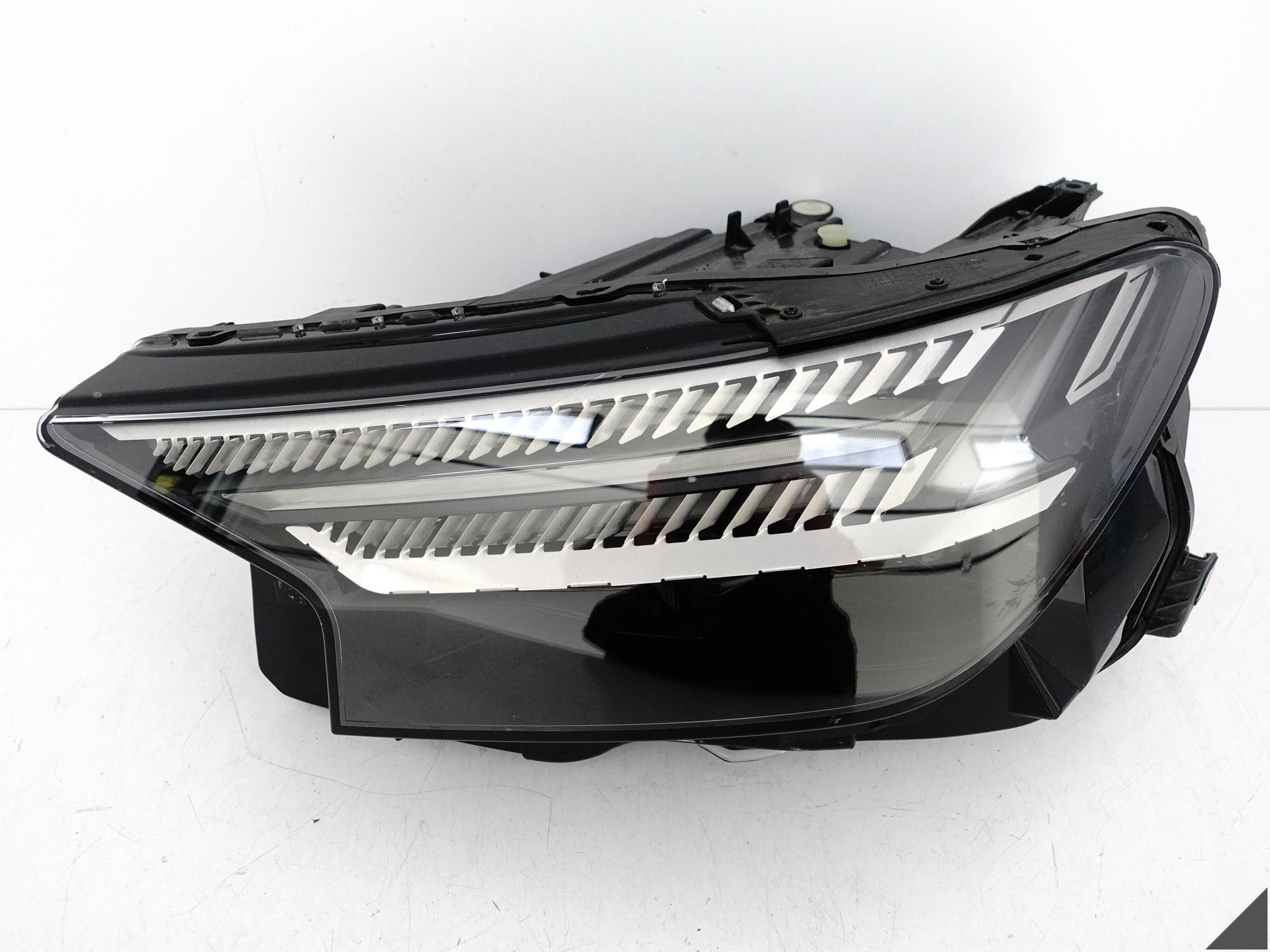 AUDI Q4 E-TRON 89A 21- LAMPA HIGH FULL LED MATRIX LEWA PRZÓD EUROPA *035* AUDI Q4 E-TRON 89A 21- LAMPA HIGH FULL LED MATRIX LEWA PRZÓD EUROPA *035*