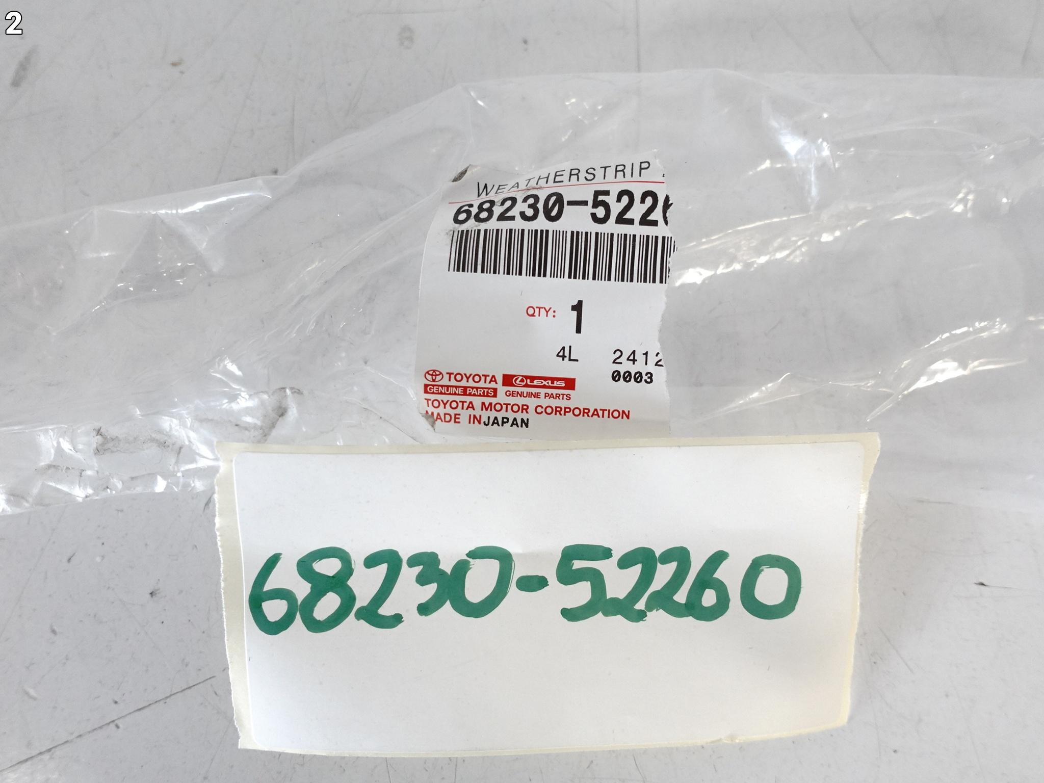 TOYOTA YARIS IV 4 19- LISTWA ZGARNIAJĄCA SZYBY DRZWI LEWA TYŁ 68230-52260 TOYOTA YARIS IV 4 19- LISTWA ZGARNIAJĄCA SZYBY DRZWI LEWA TYŁ 68230-52260 - obrazek 3